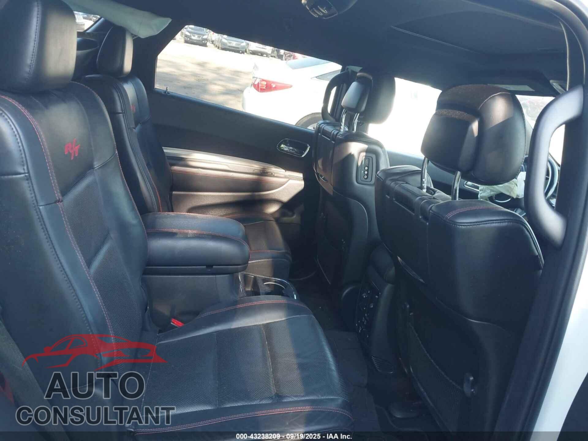 DODGE DURANGO 2015 - 1C4SDJCT7FC223667