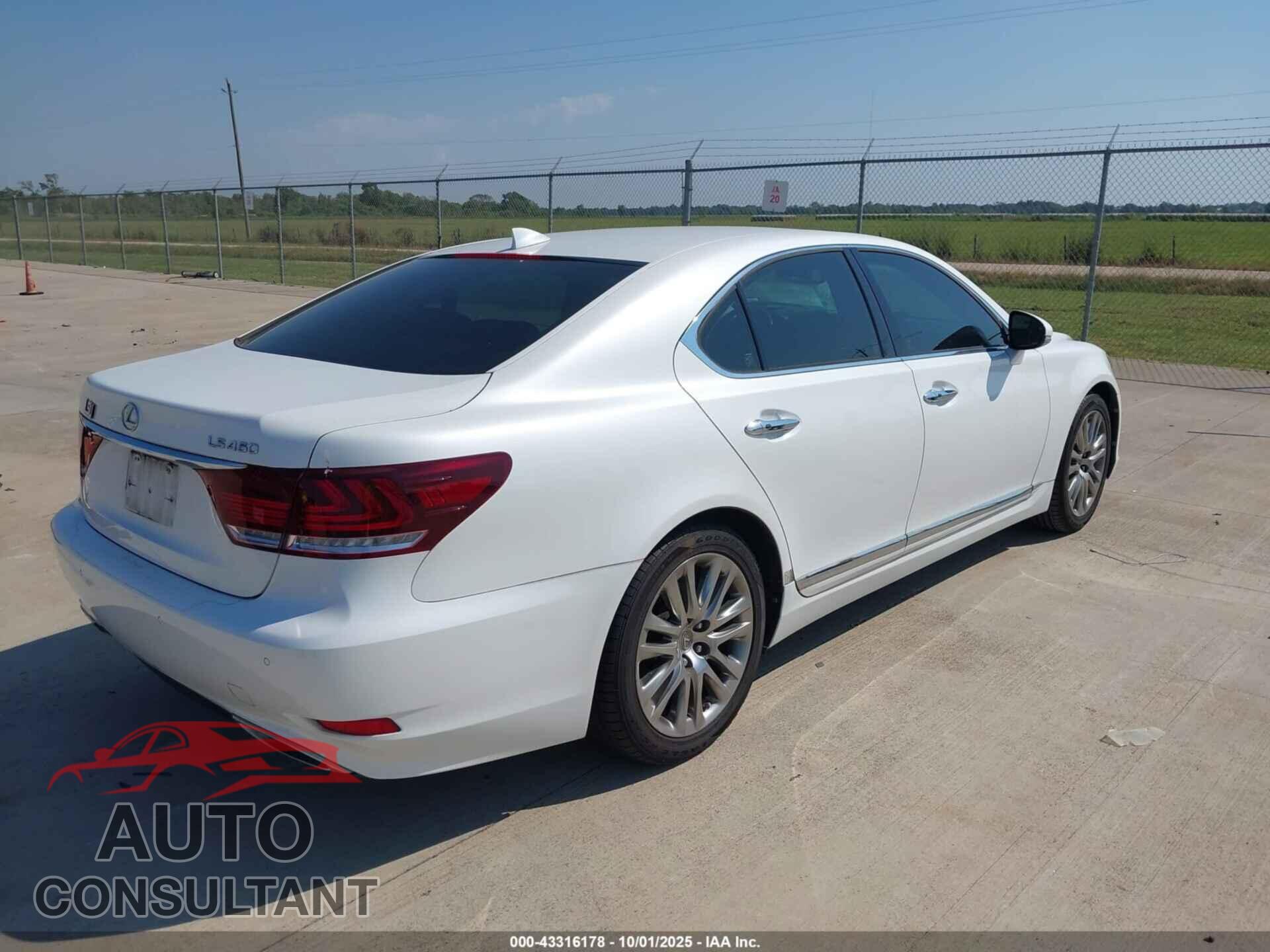 LEXUS LS 460 2015 - JTHBL5EF2F5134433