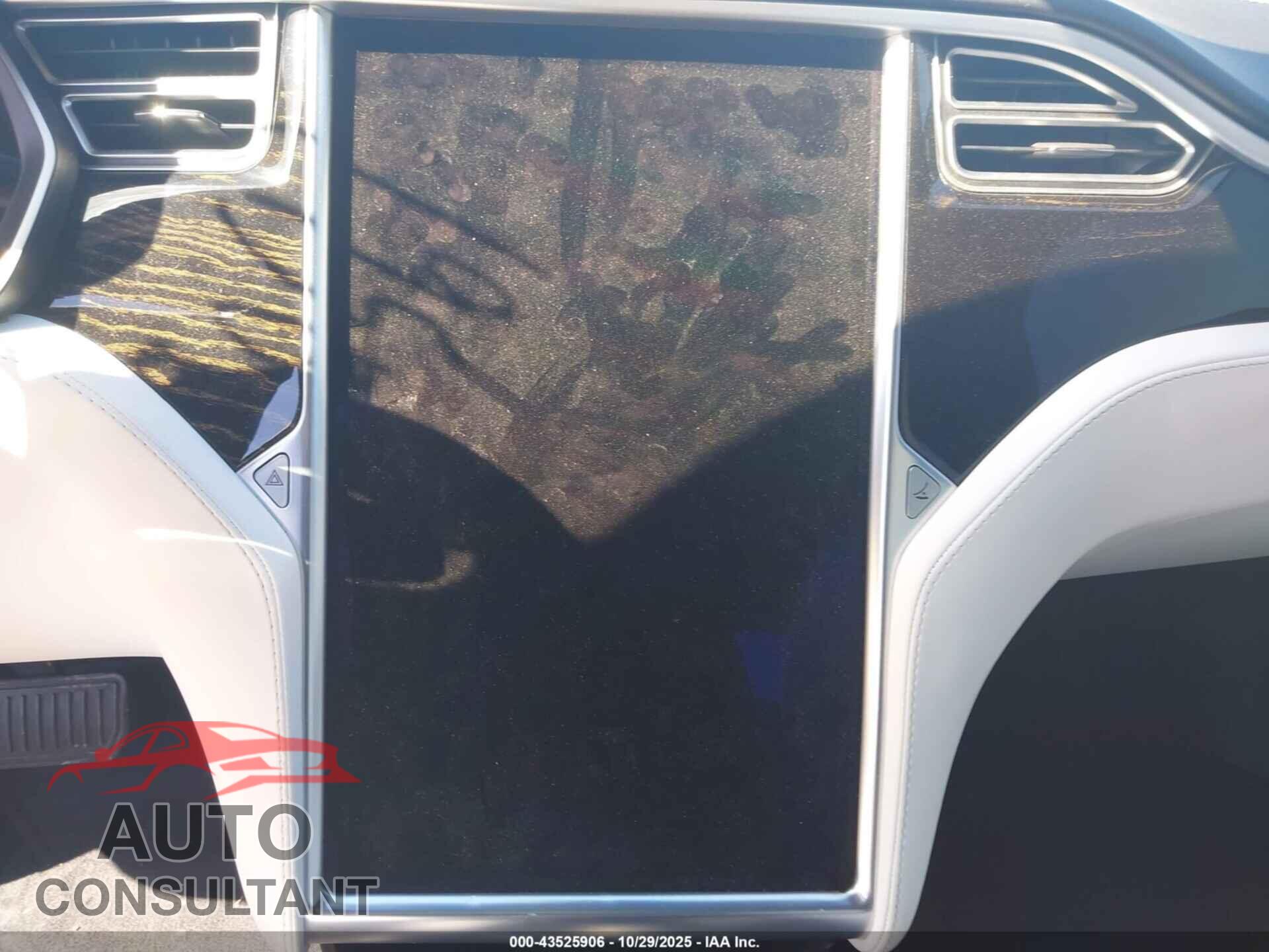 TESLA MODEL S 2017 - 5YJSA1E25HF212217