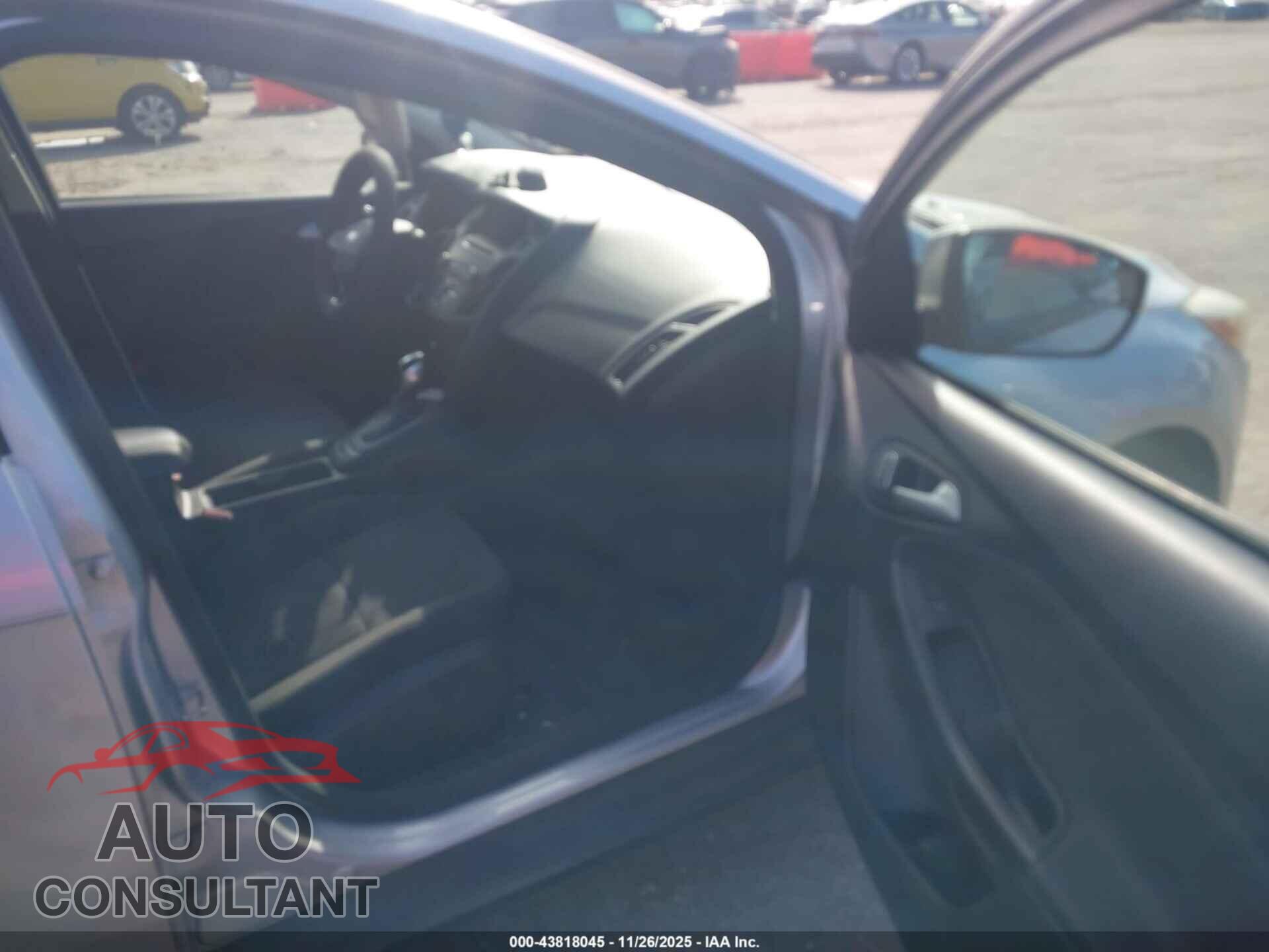 FORD FOCUS 2016 - 1FADP3F29GL313909