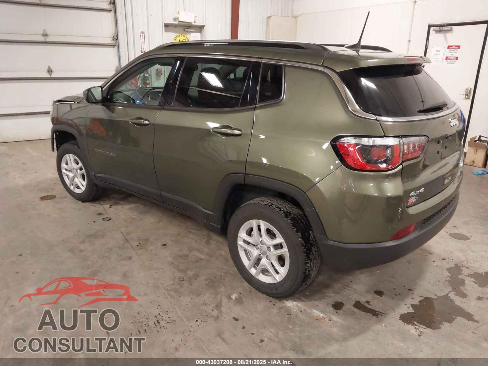 JEEP COMPASS 2020 - 3C4NJDAB5LT117591