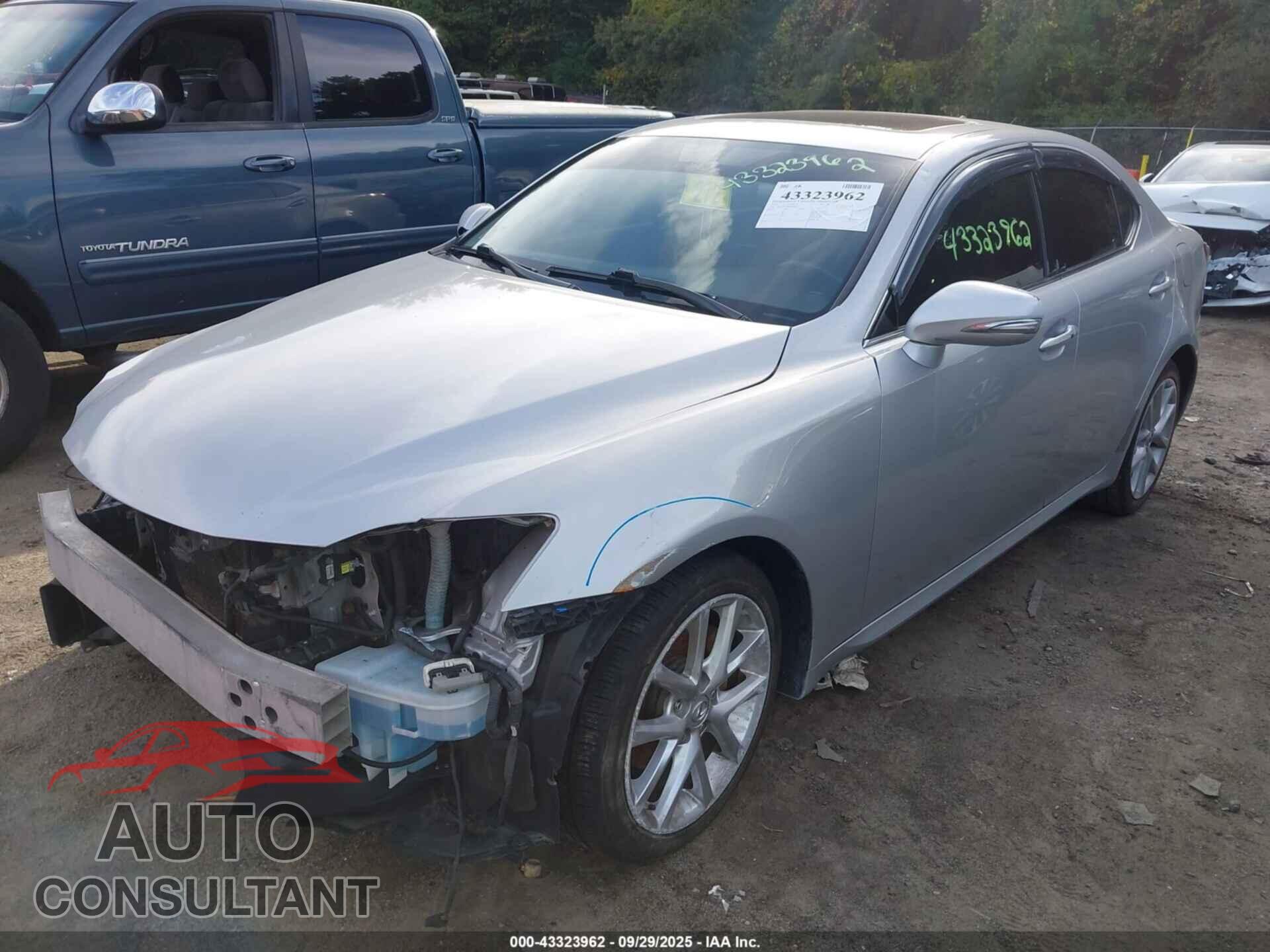 LEXUS IS 250 2011 - JTHCF5C26B5046894