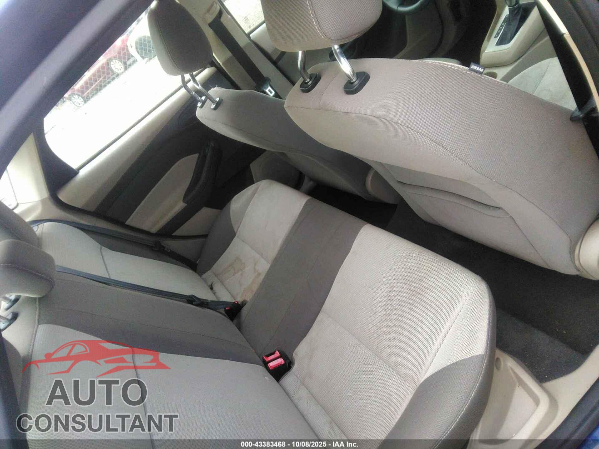 FORD FOCUS 2012 - 1FAHP3F24CL156625