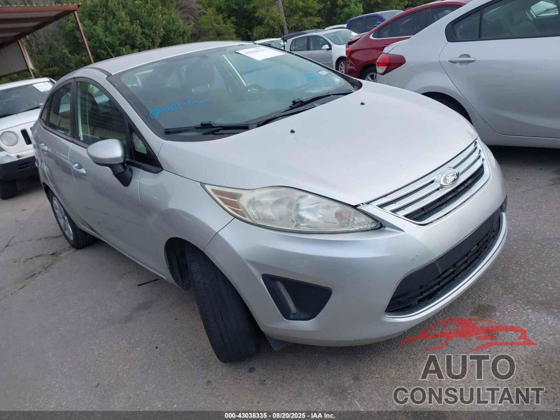 FORD FIESTA 2011 - 3FADP4BJ3BM148935