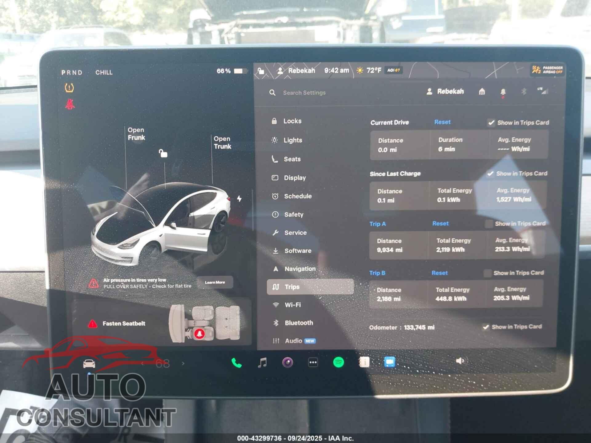 TESLA MODEL 3 2023 - 5YJ3E1EA8PF489152