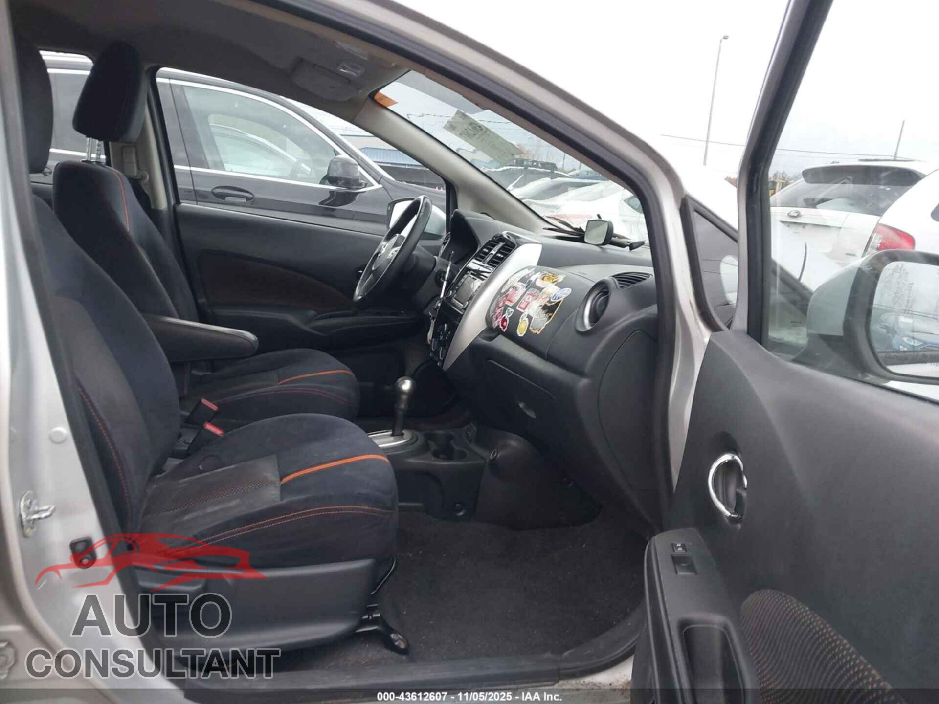 NISSAN VERSA NOTE 2017 - 3N1CE2CP3HL353613