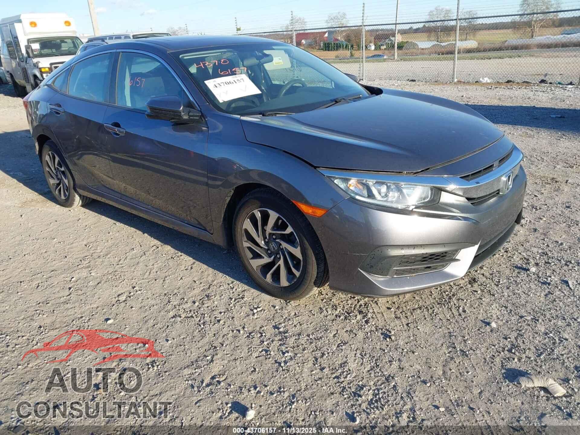 HONDA CIVIC 2017 - 19XFC2F78HE057101