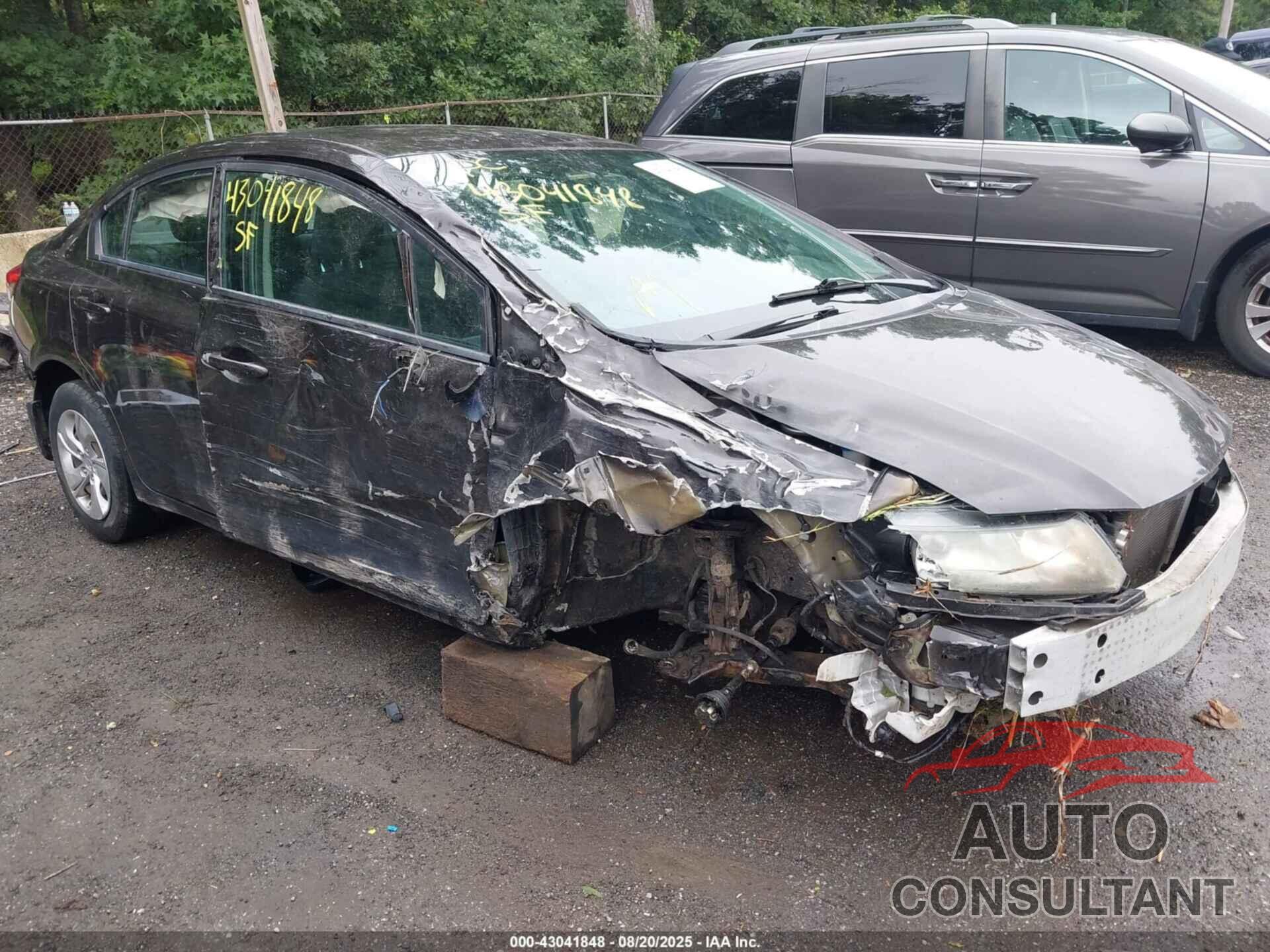 HONDA CIVIC 2013 - 2HGFB2F54DH552316