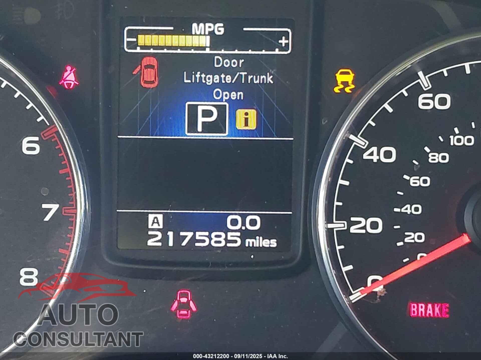 SUBARU OUTBACK 2013 - 4S4BRBLC9D3300927