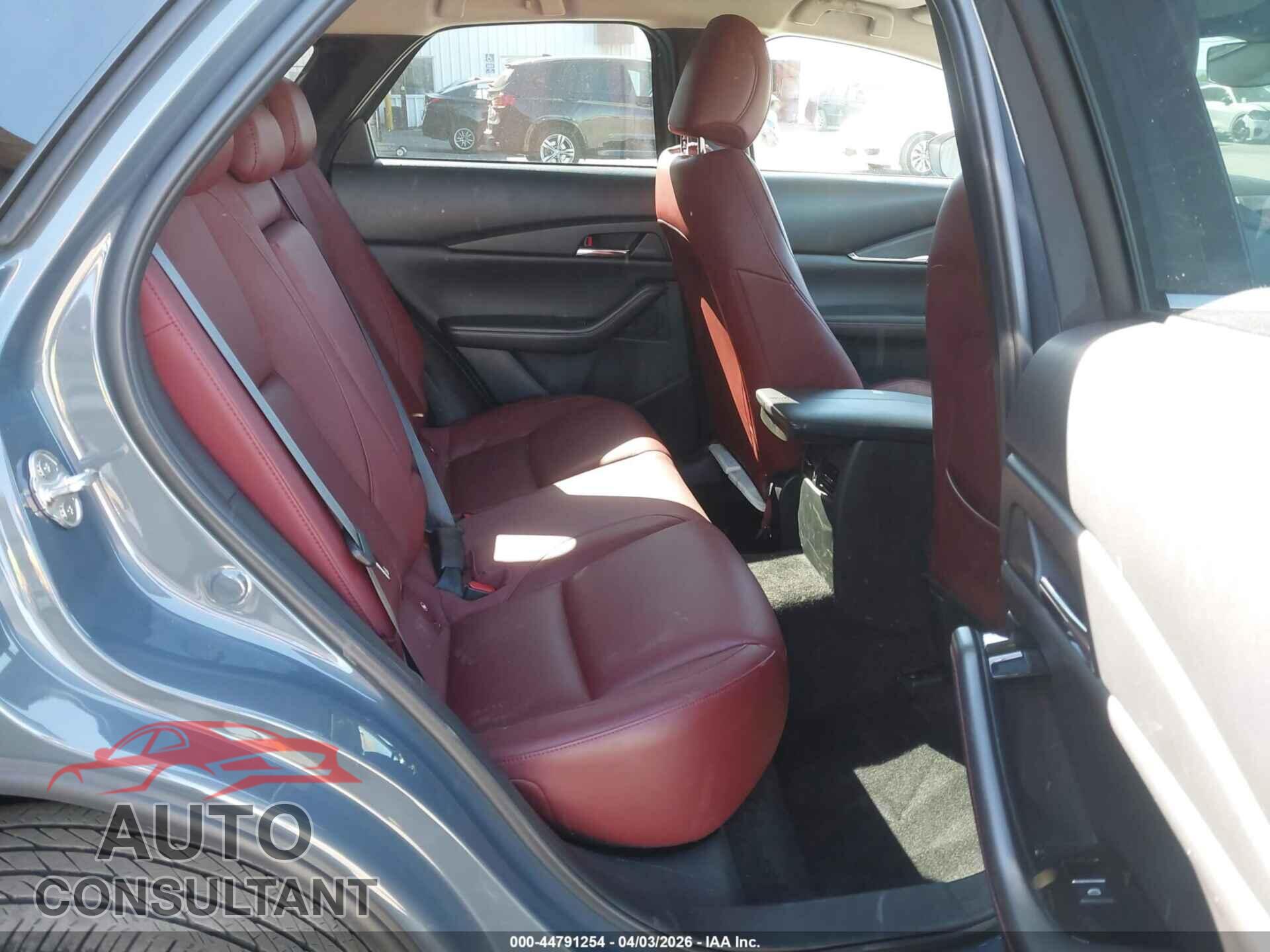 MAZDA CX-30 2023 - 3MVDMBCM7PM572995