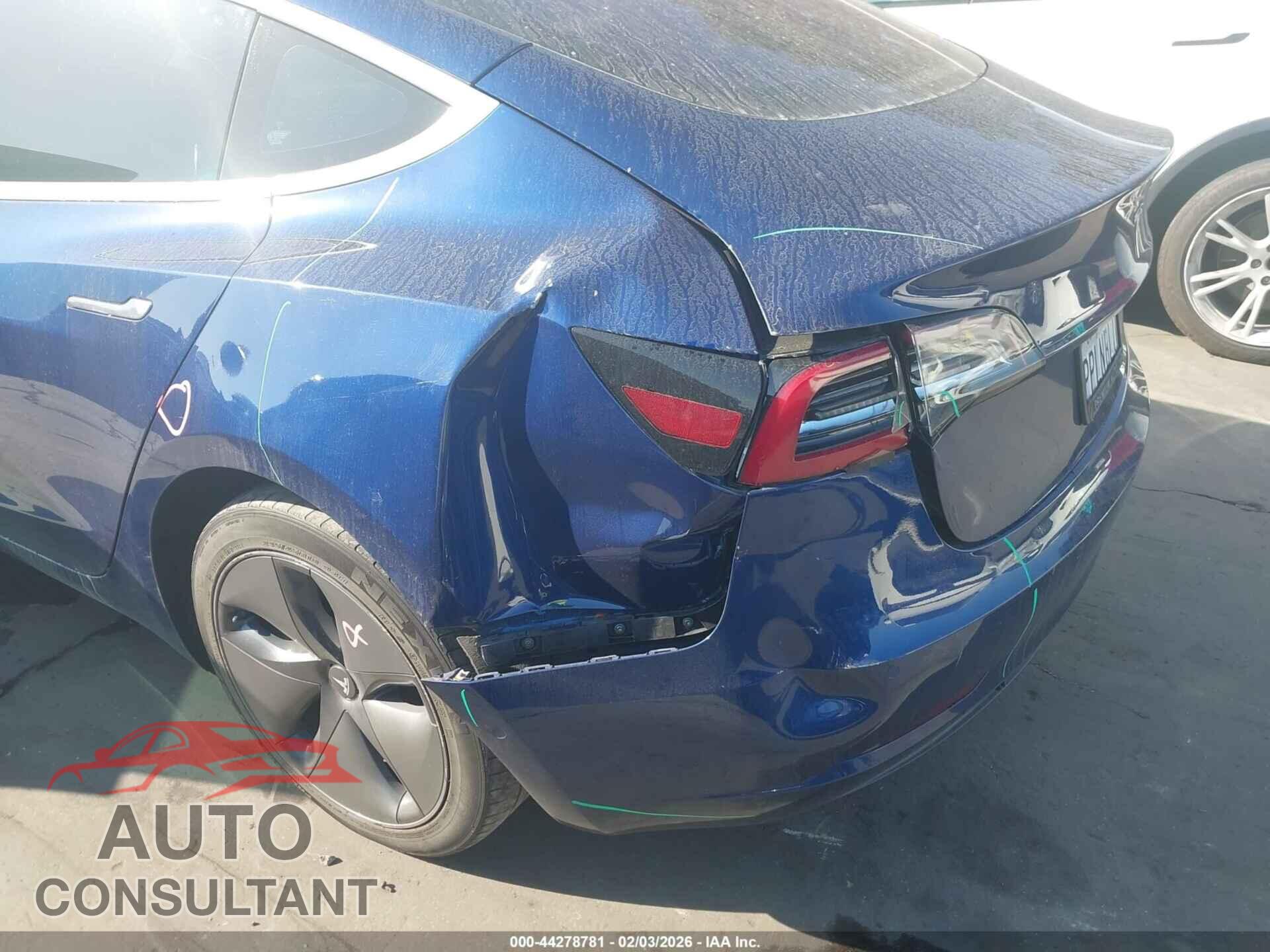 TESLA MODEL 3 2018 - 5YJ3E1EA5JF007356
