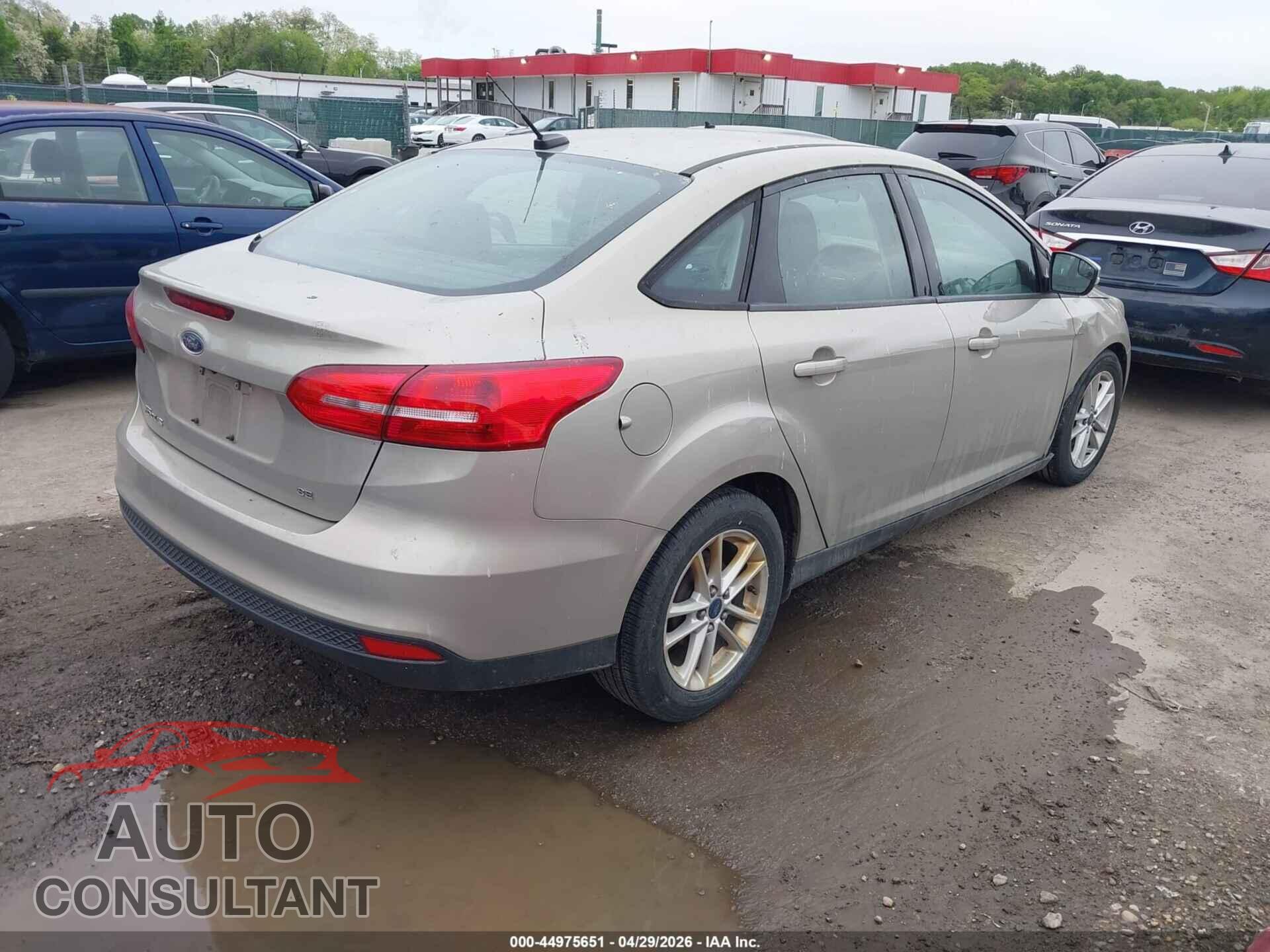 FORD FOCUS 2016 - 1FADP3F29GL242341