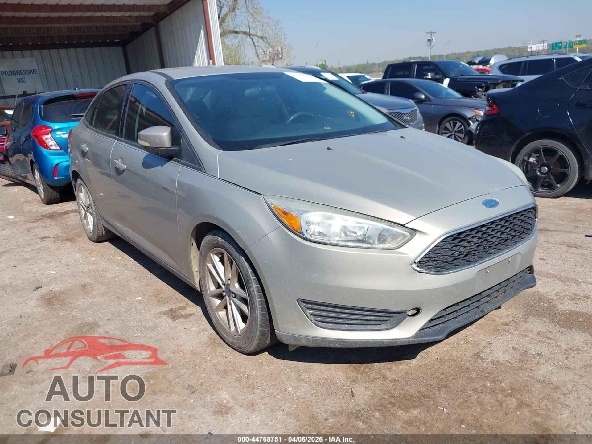 FORD FOCUS 2015 - 1FADP3F2XFL367993
