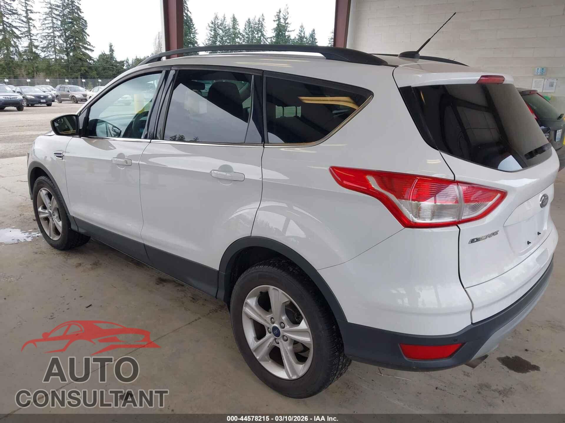 FORD ESCAPE 2016 - 1FMCU9G92GUC01889