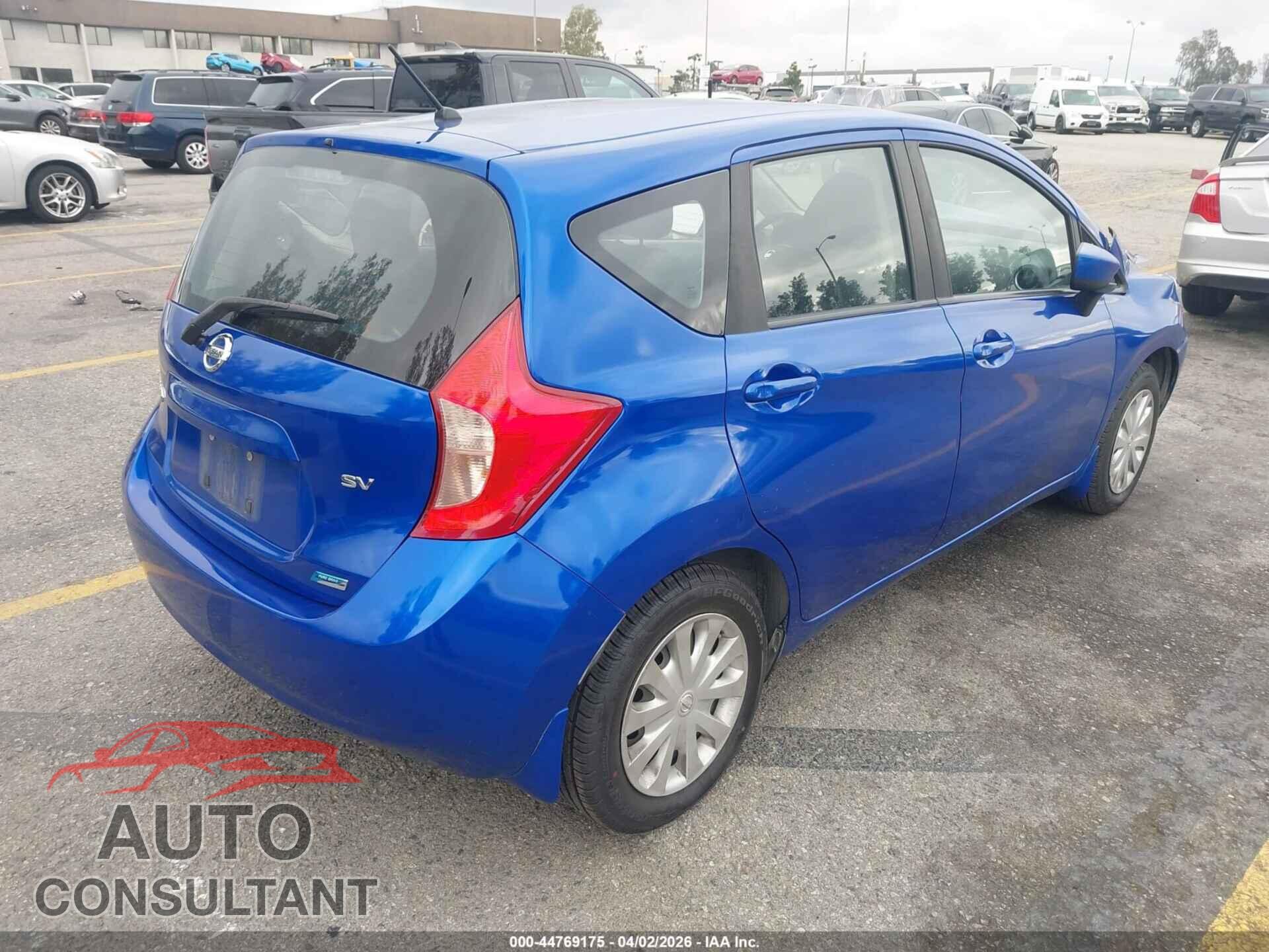 NISSAN VERSA NOTE 2015 - 3N1CE2CP0FL438471