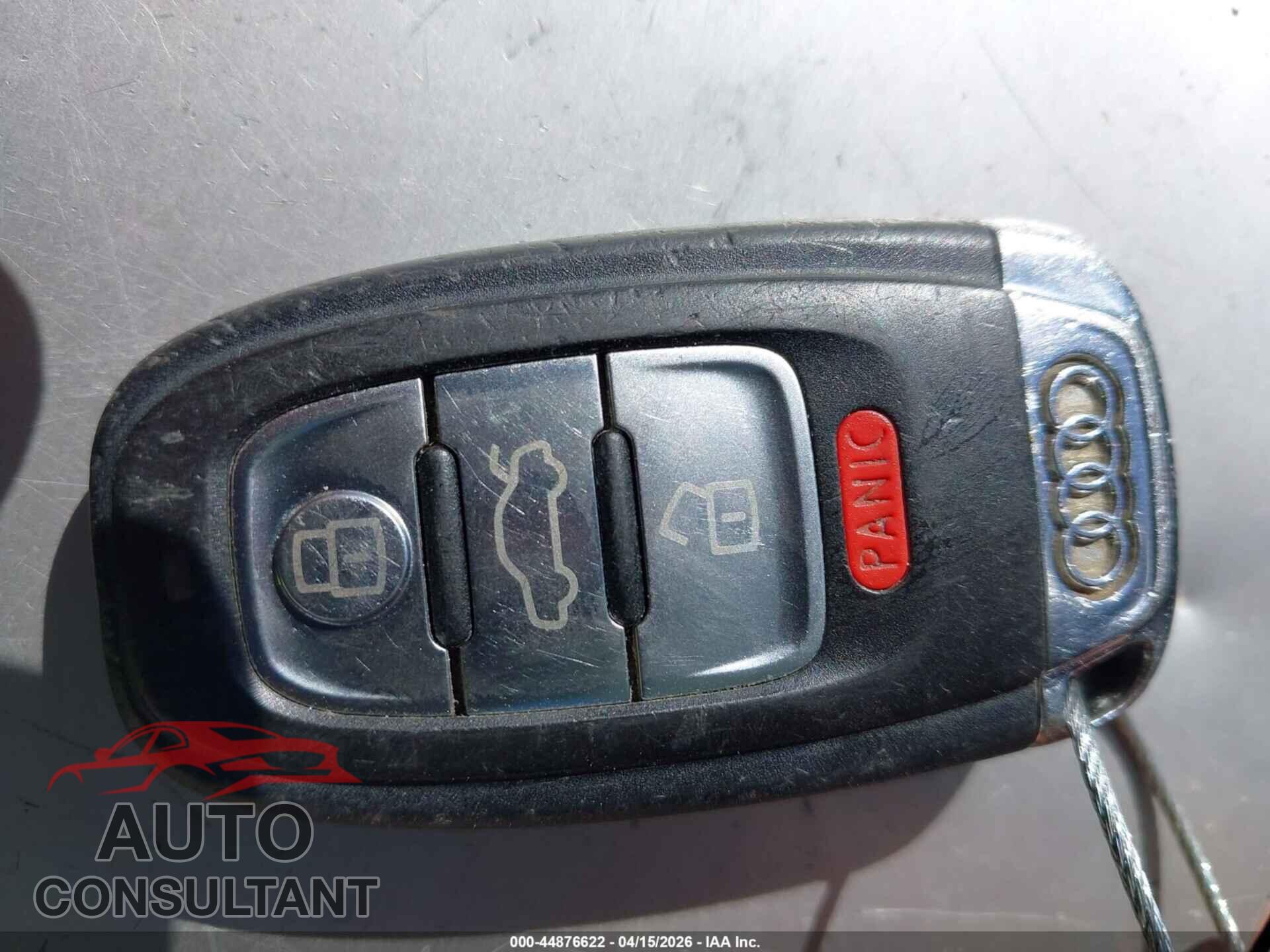 AUDI A5 2011 - WAURFAFR2BA042567