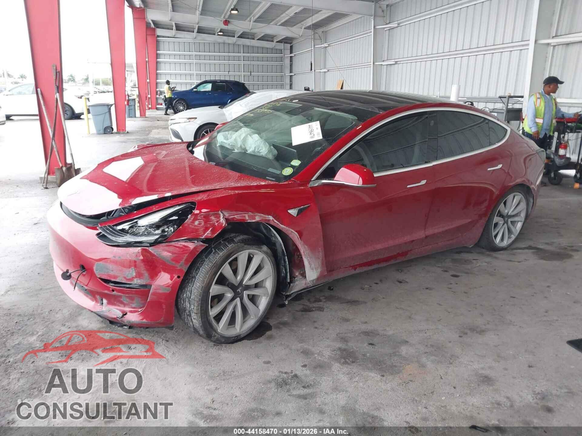 TESLA MODEL 3 2020 - 5YJ3E1EA2LF590875