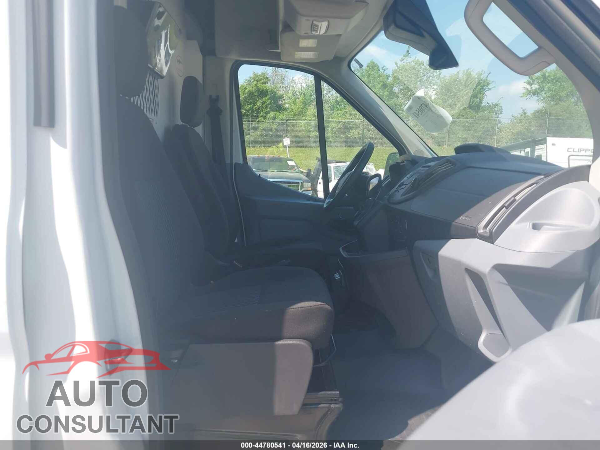FORD TRANSIT-350 2019 - 1FTBF4XG4KKA31485