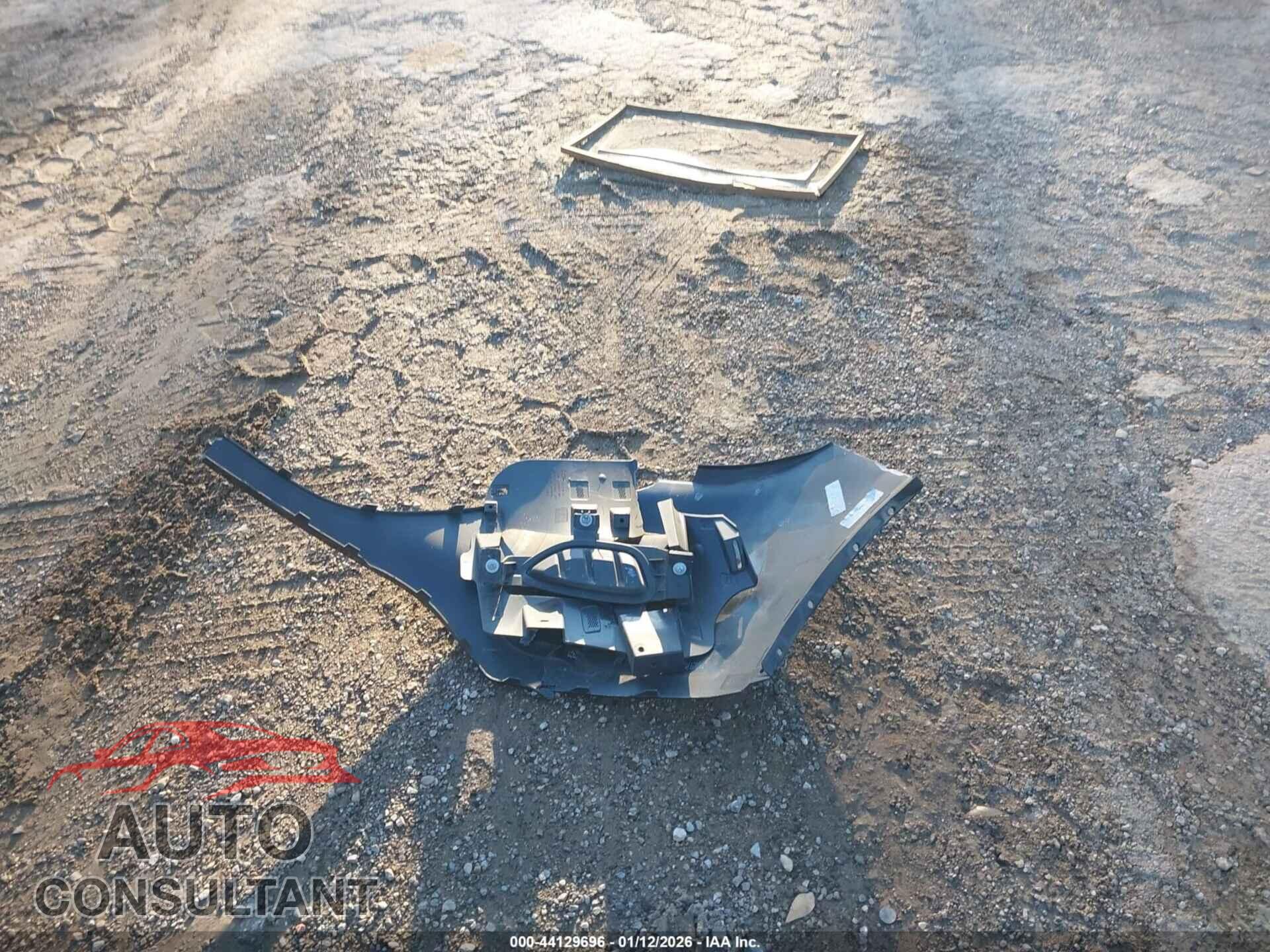 FORD ESCAPE 2020 - 1FMCU0G64LUA54826