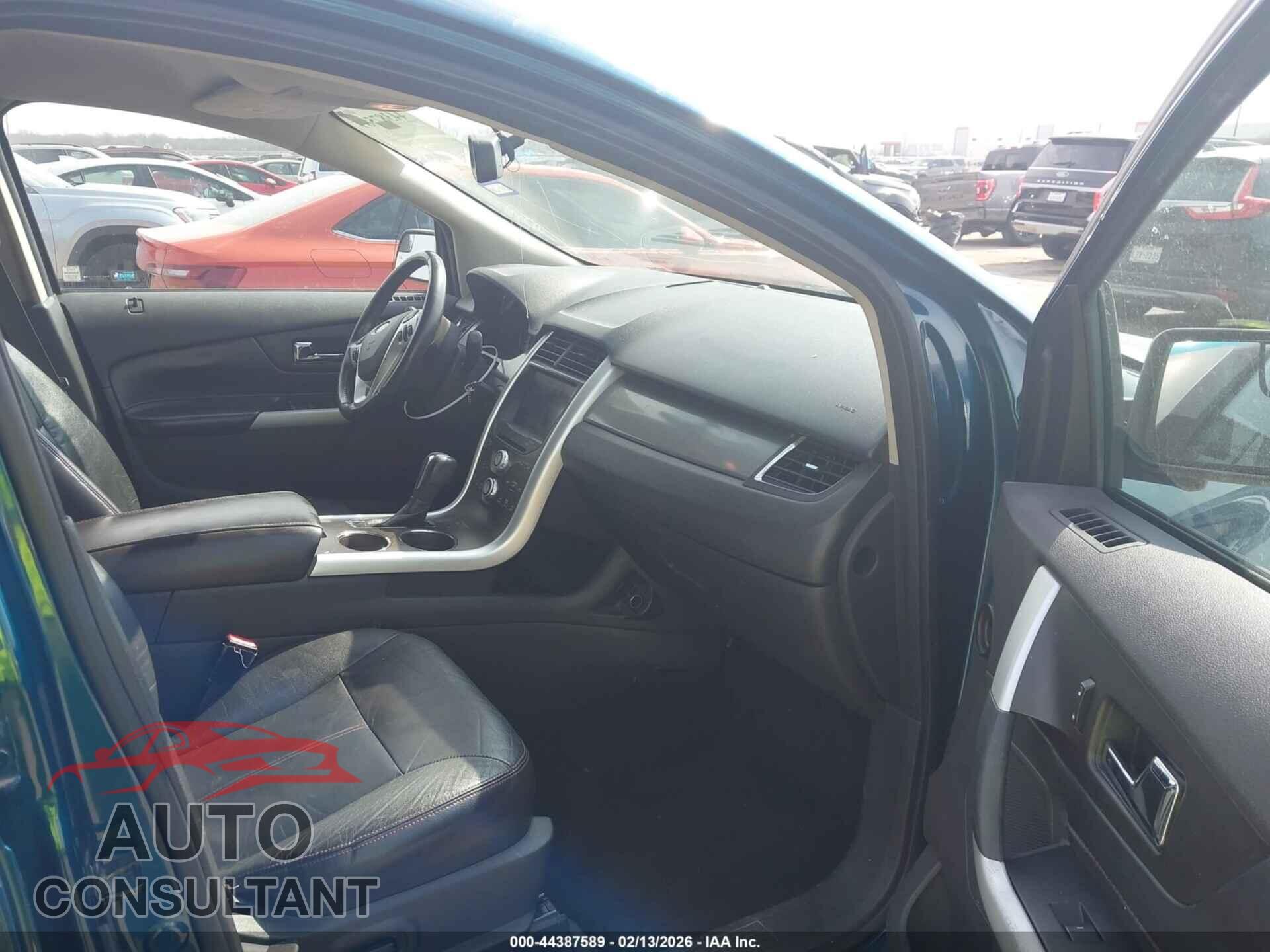 FORD EDGE 2011 - 2FMDK3JC7BBB18064