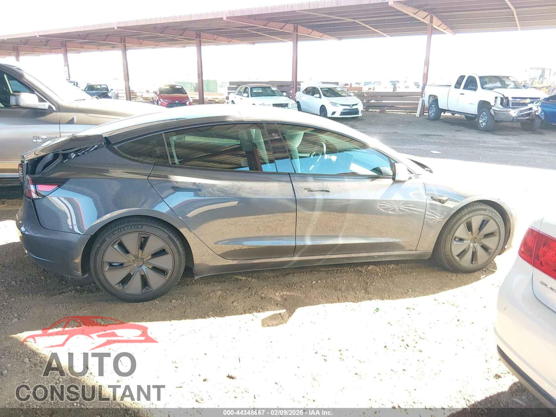 TESLA MODEL 3 2021 - 5YJ3E1EA4MF071358