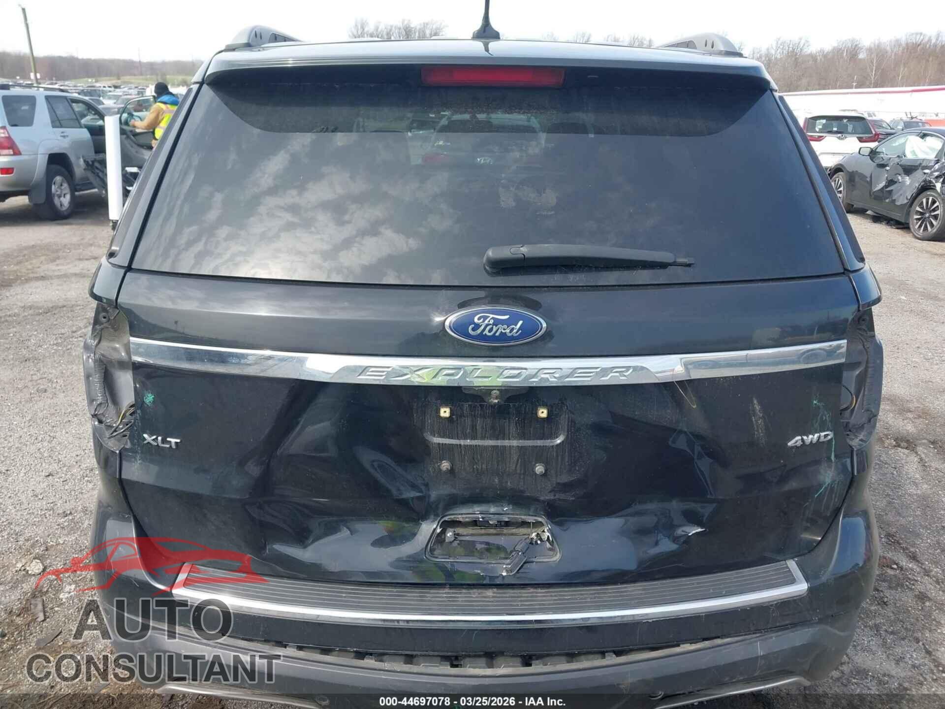 FORD EXPLORER 2018 - 1FM5K8D84JGB02534