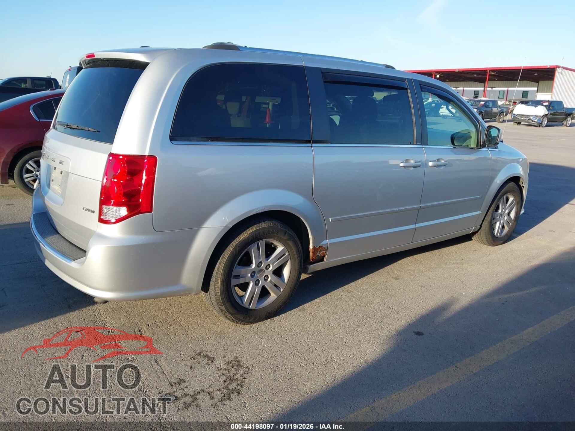 DODGE GRAND CARAVAN 2011 - 2D4RN5DG1BR710436