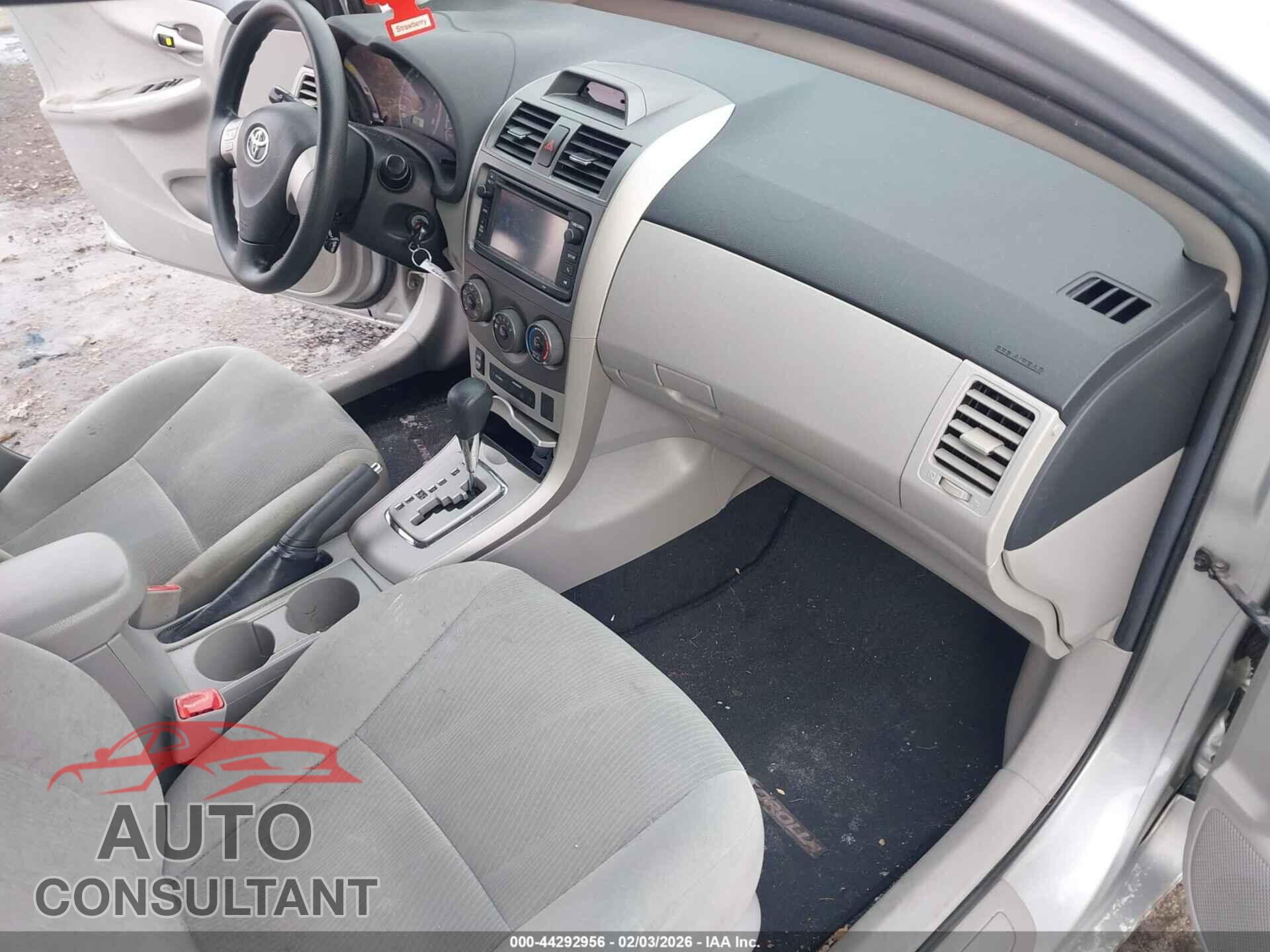 TOYOTA COROLLA 2013 - 2T1BU4EE9DC024091