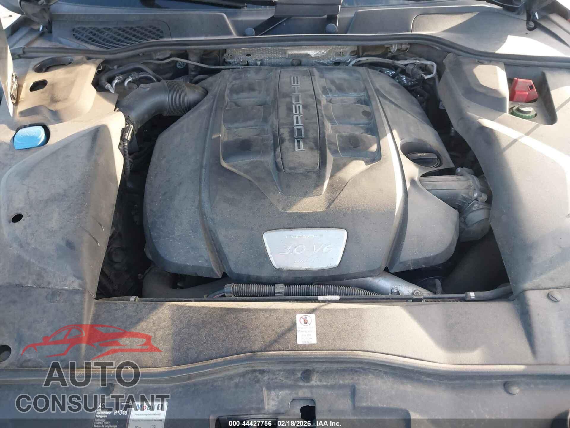 PORSCHE CAYENNE 2015 - WP1AF2A23FLA35670
