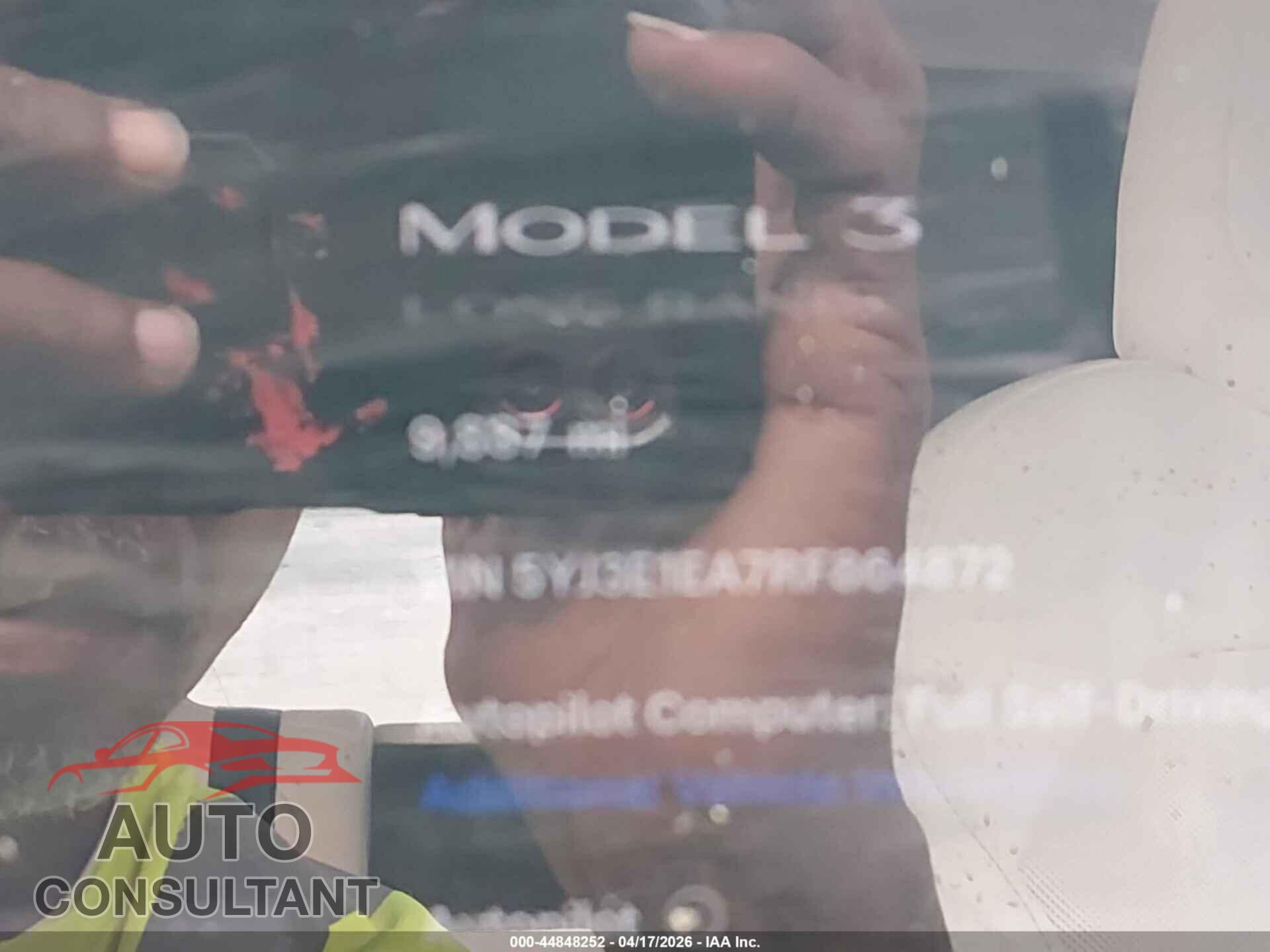 TESLA MODEL 3 2024 - 5YJ3E1EA7RF864872
