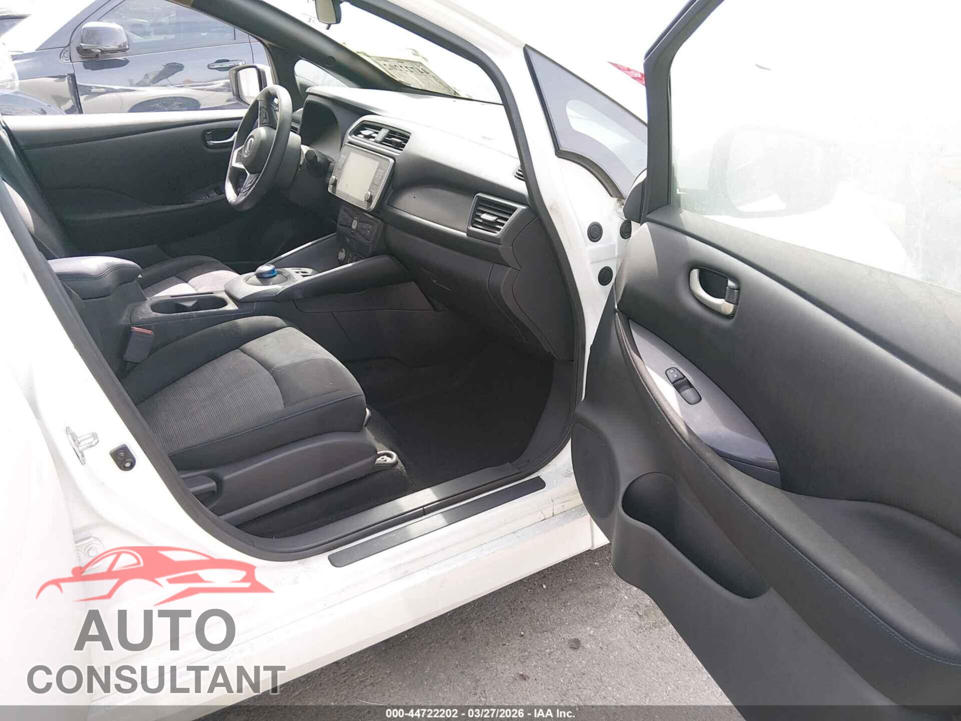 NISSAN LEAF 2020 - 1N4BZ1CP6LC311552