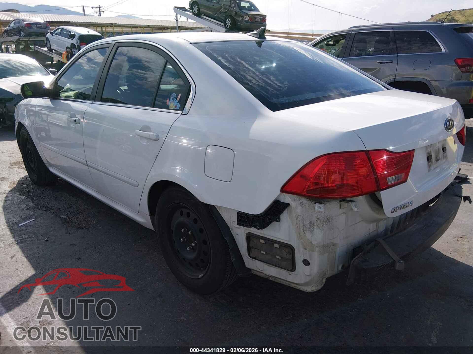 KIA OPTIMA 2010 - KNAGG4A88A5409628