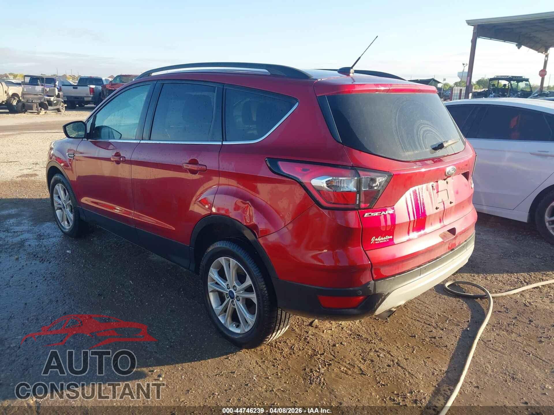 FORD ESCAPE 2017 - 1FMCU0G90HUE94351