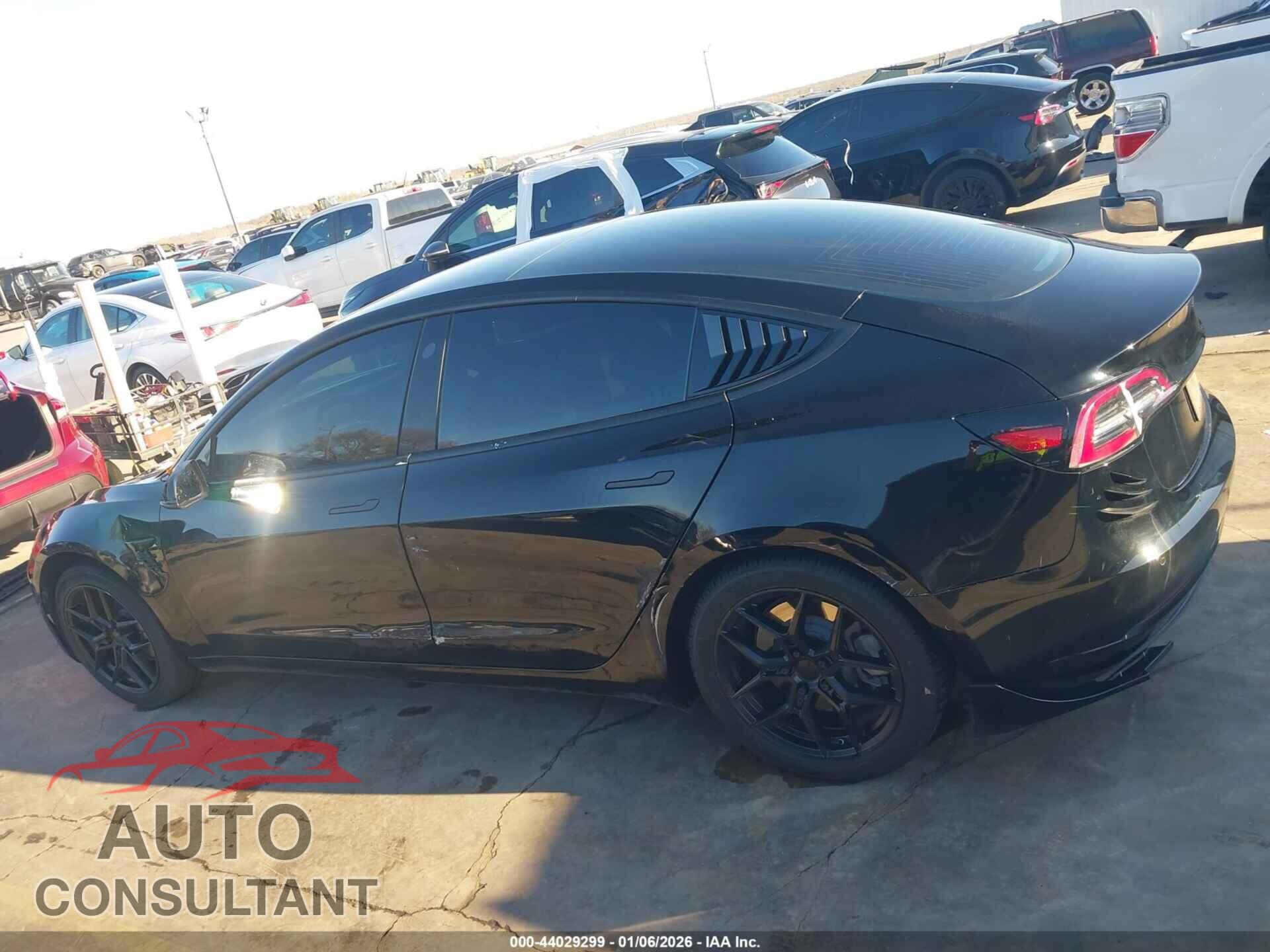 TESLA MODEL 3 2020 - 5YJ3E1EAXLF710048