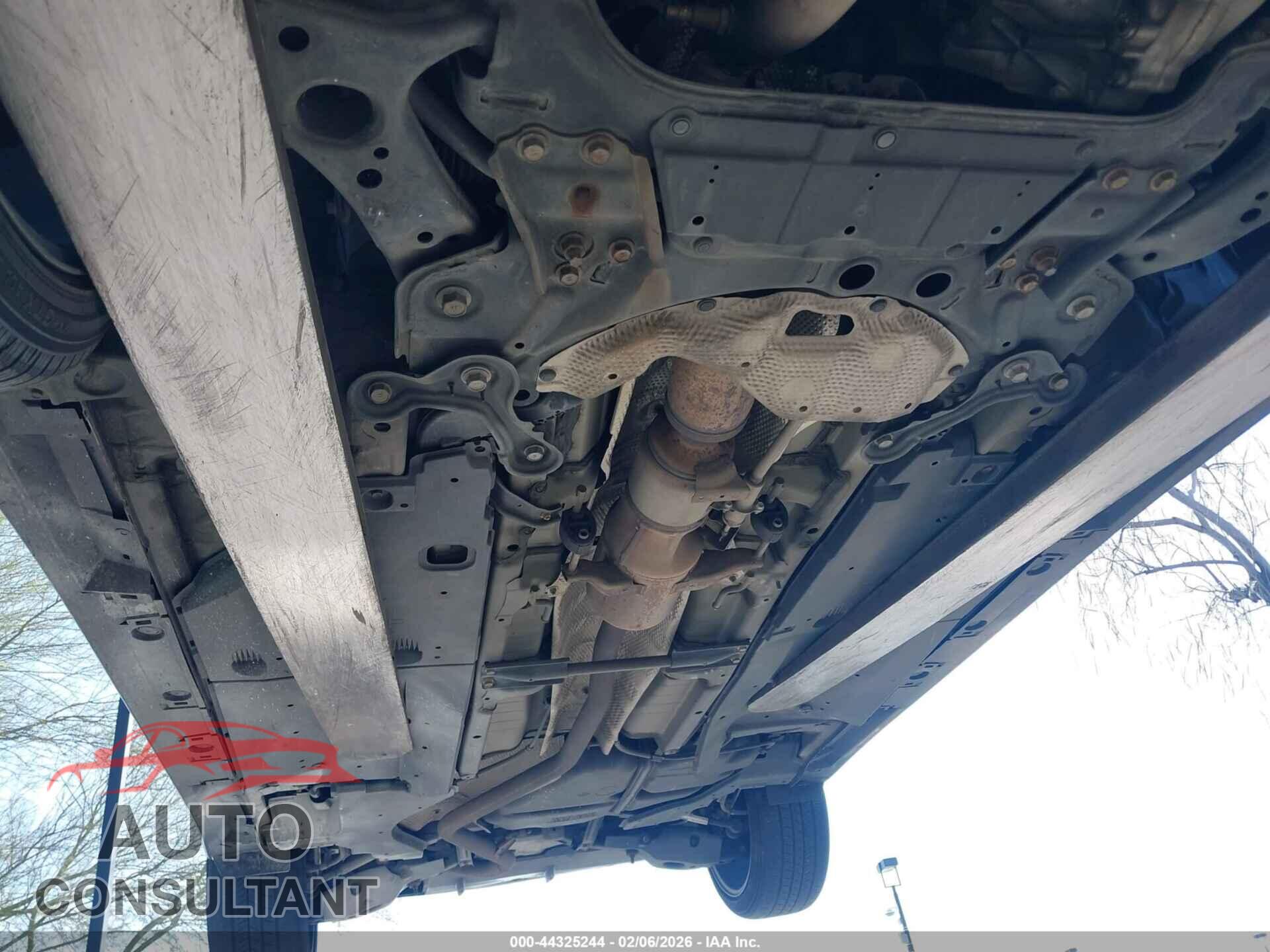 LEXUS HS 250H 2010 - JTHBB1BA7A2015307