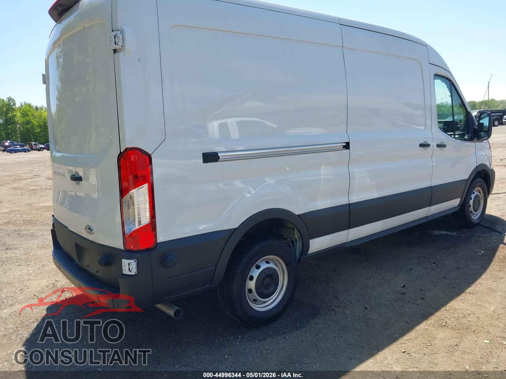 FORD TRANSIT-150 2024 - 1FTYE1C80RKB79850