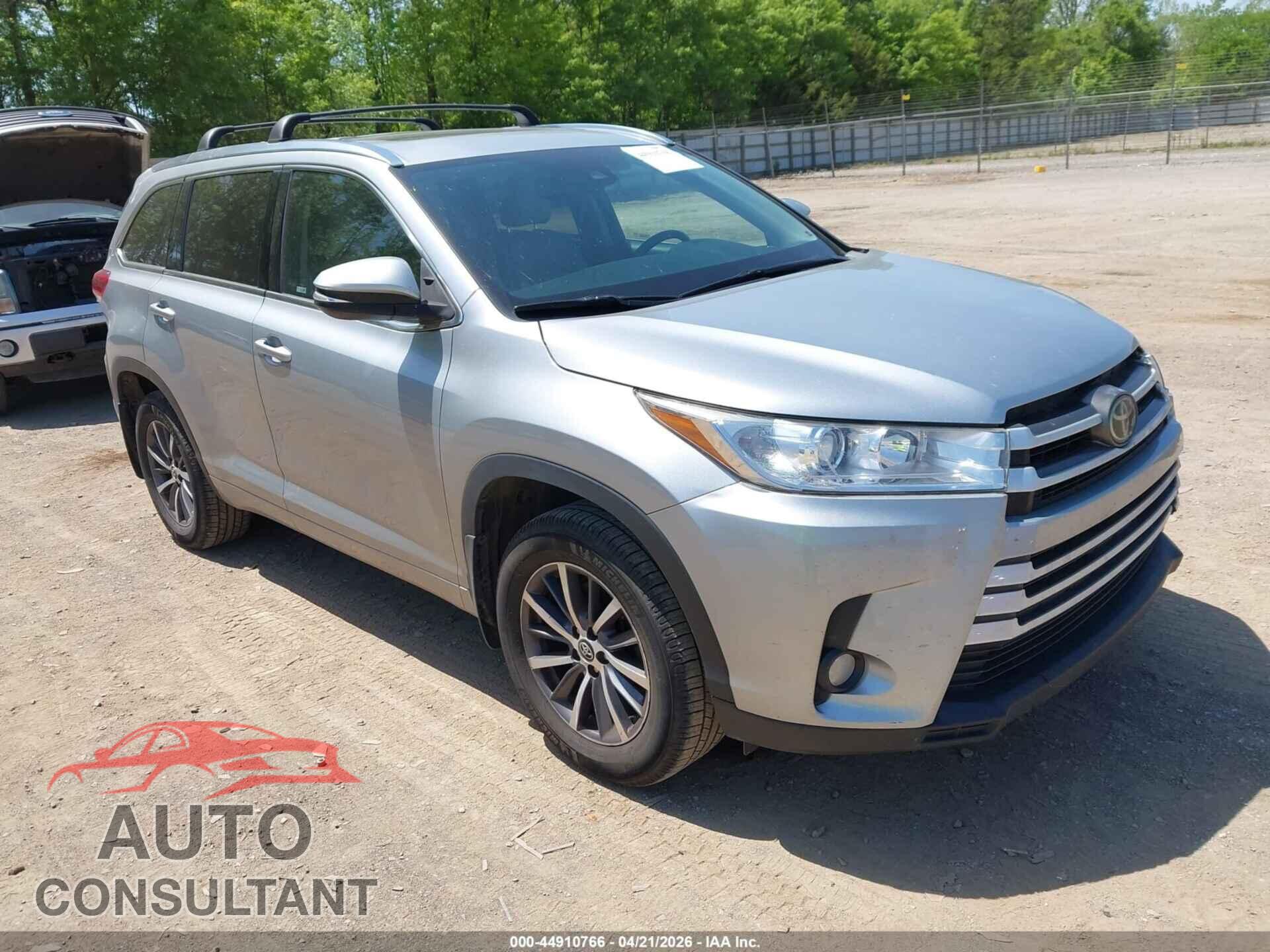 TOYOTA HIGHLANDER 2017 - 5TDJZRFH2HS433954