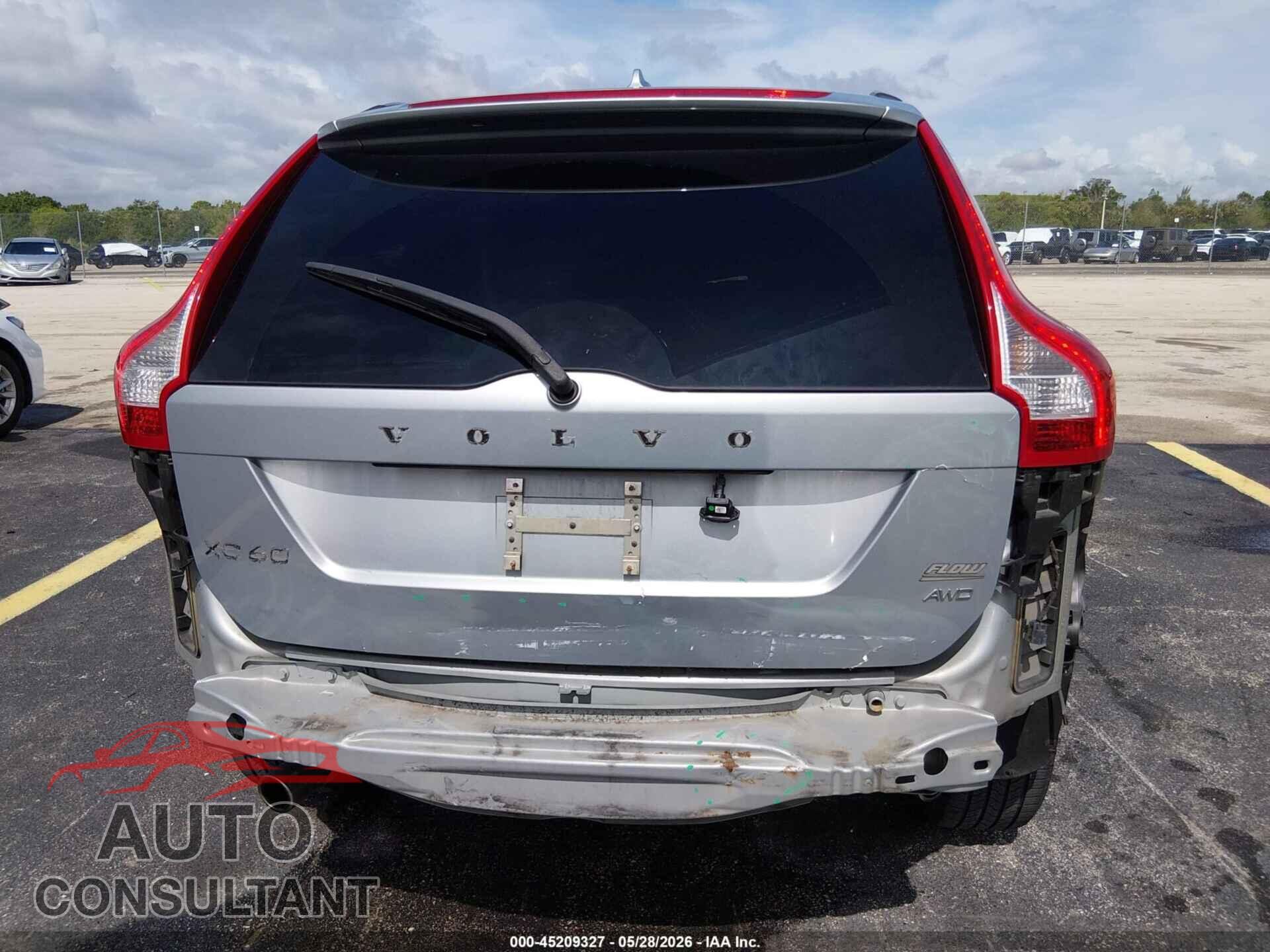 VOLVO XC60 2013 - YV4952DZ2D2407564