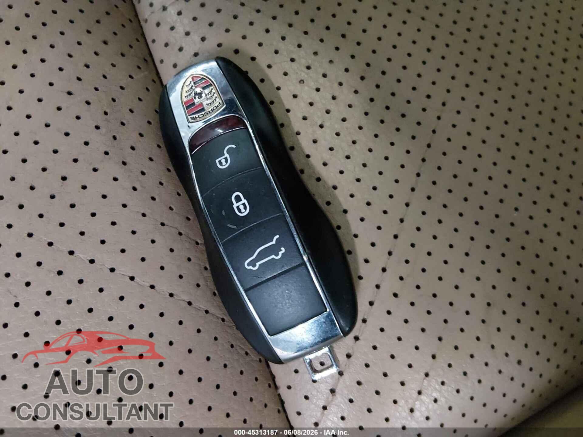 PORSCHE CAYENNE 2013 - WP1AF2A25DLA42360