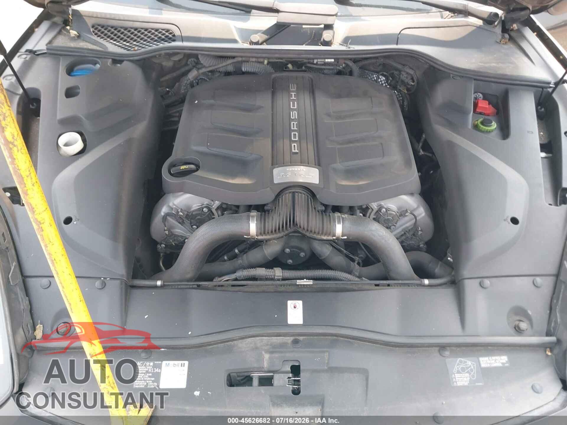 PORSCHE CAYENNE 2016 - WP1AB2A27GLA95934