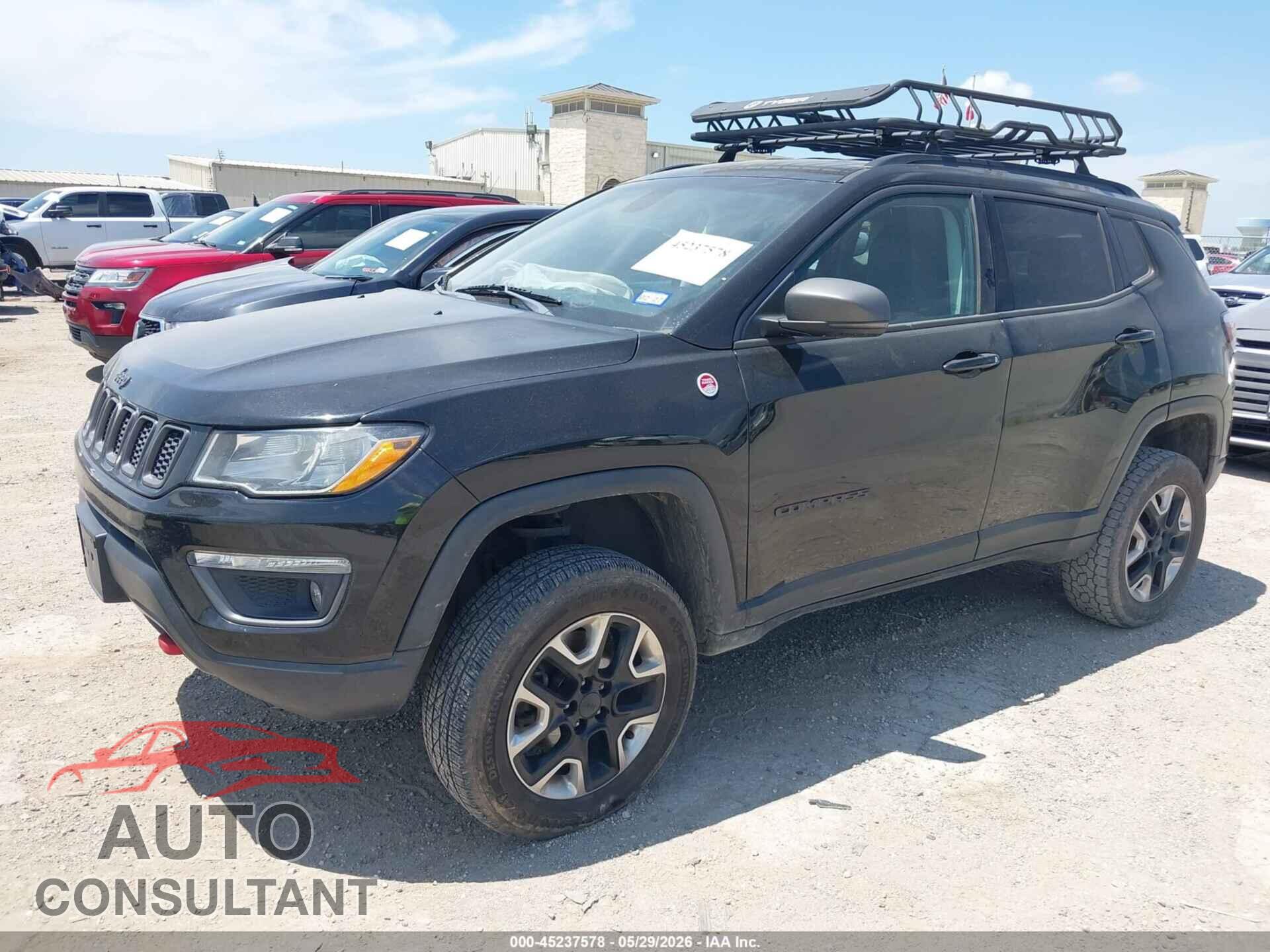 JEEP COMPASS 2018 - 3C4NJDDB4JT324143