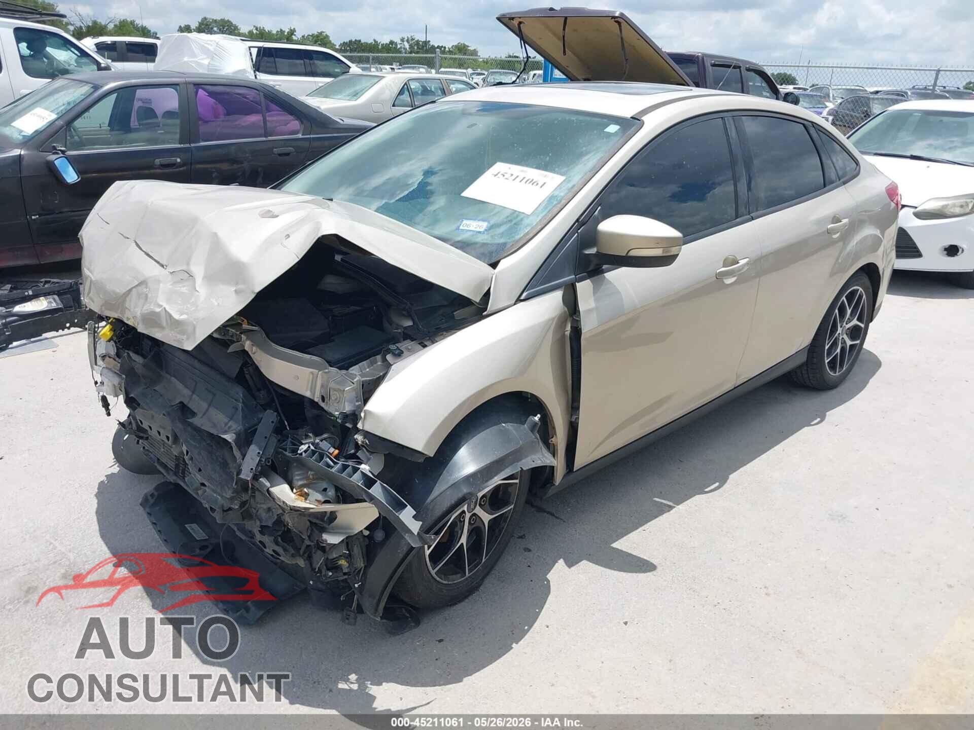 FORD FOCUS 2018 - 1FADP3H26JL220933