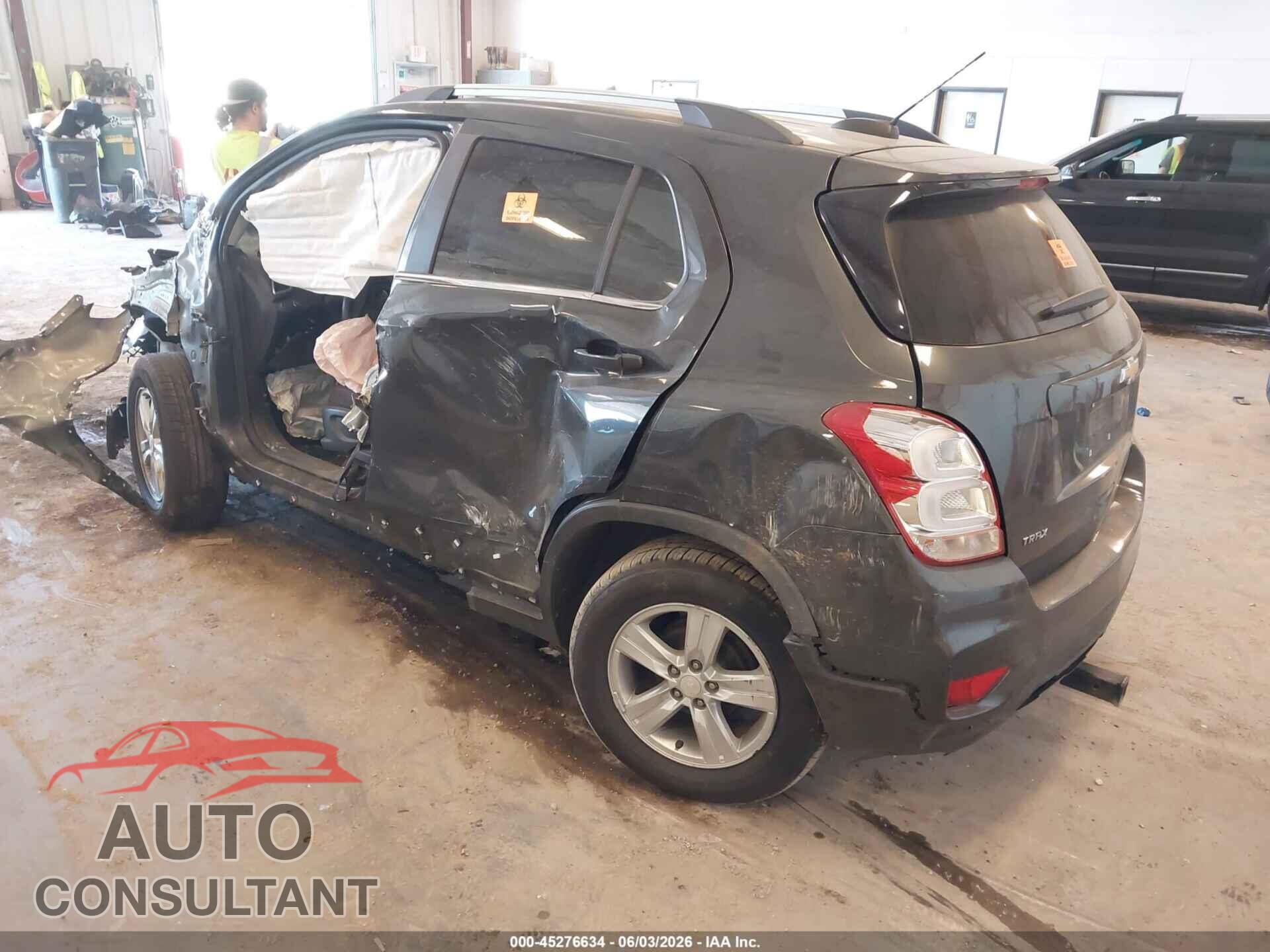 CHEVROLET TRAX 2017 - 3GNCJLSB3HL248324
