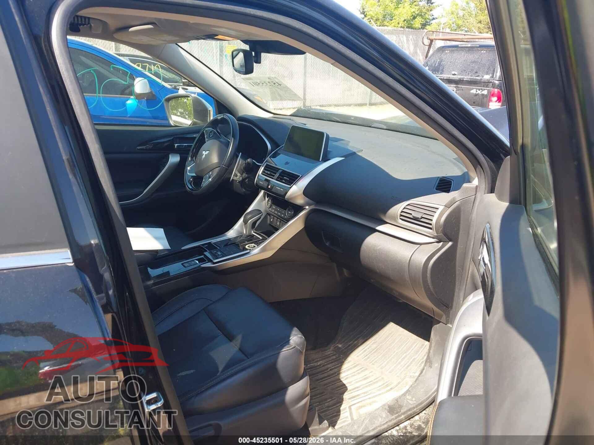 MITSUBISHI ECLIPSE CROSS 2018 - JA4AT5AA1JZ064748
