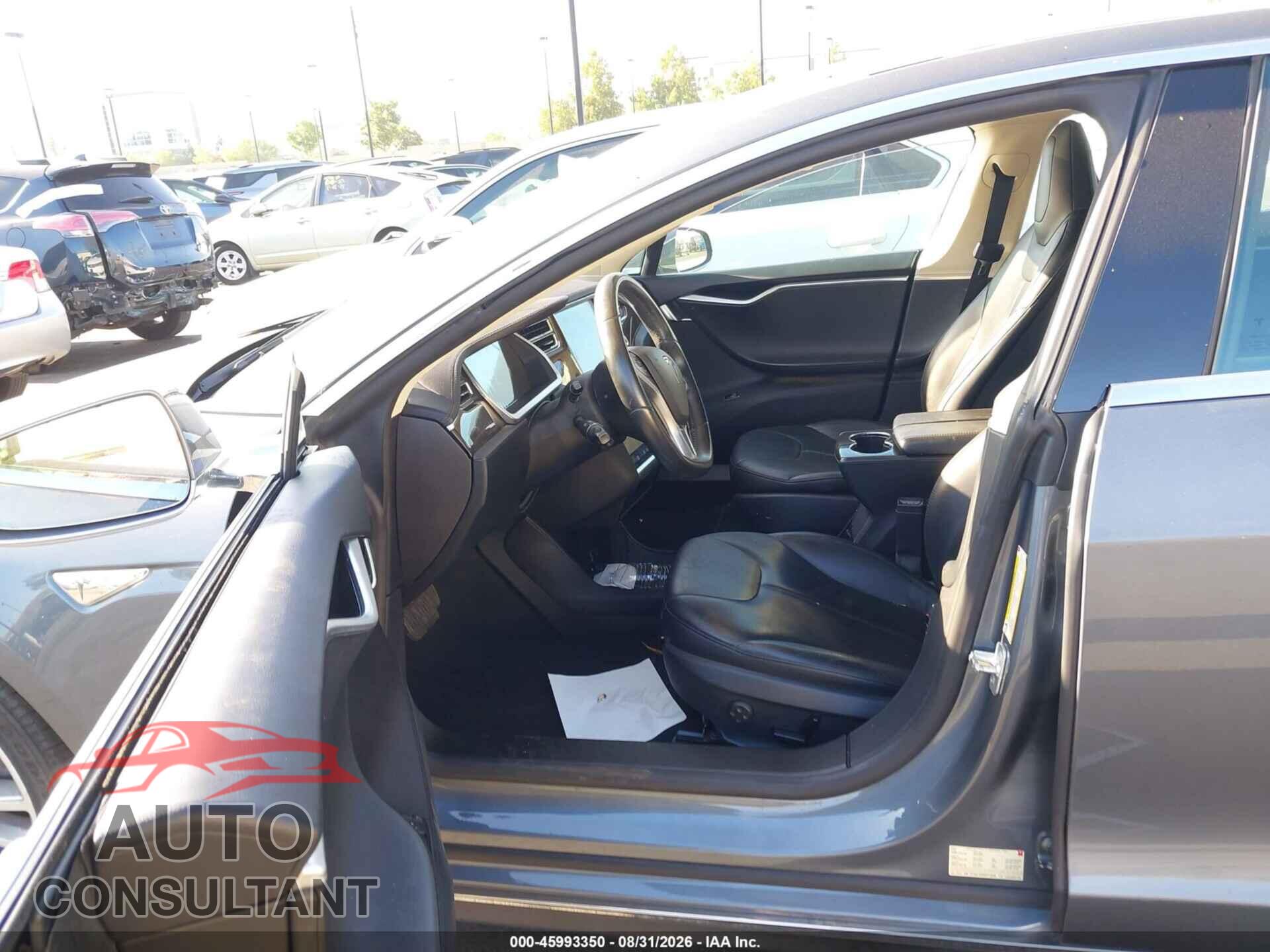 TESLA MODEL S 2013 - 5YJSA1CN5DFP10036