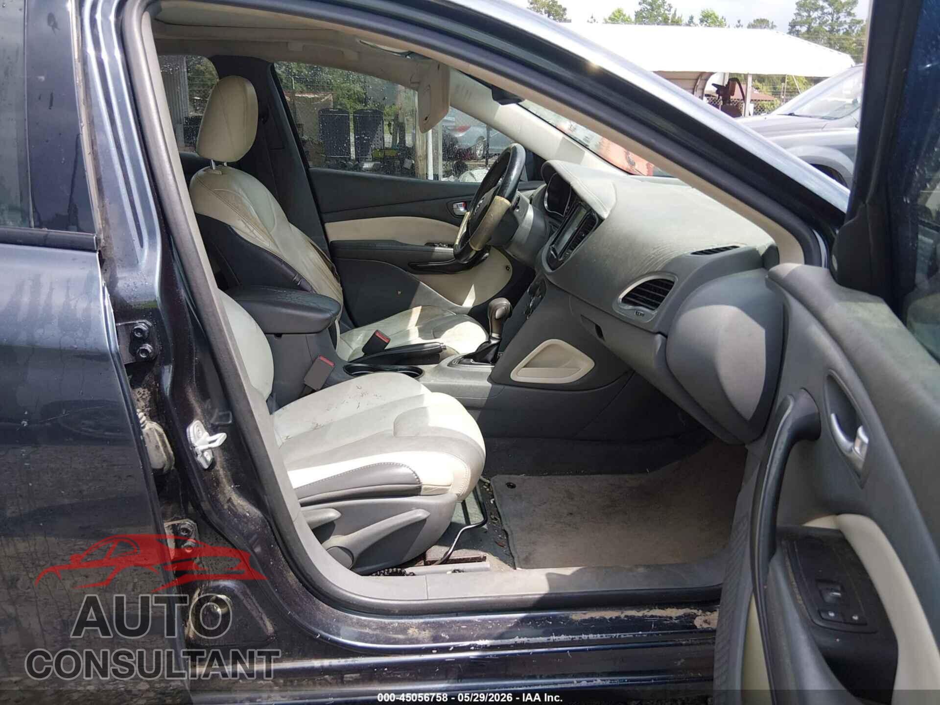 DODGE DART 2013 - 1C3CDFCA1DD132356