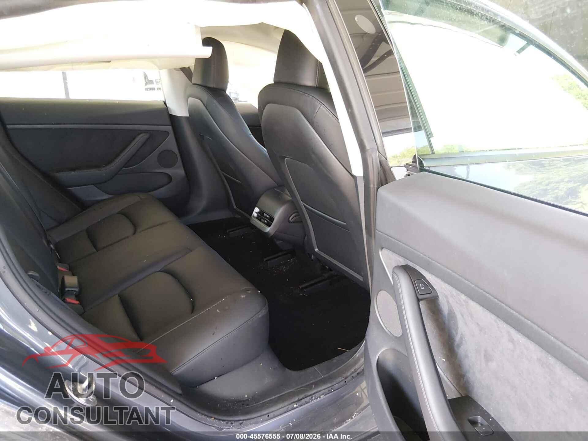 TESLA MODEL 3 2023 - 5YJ3E1EA4PF704610