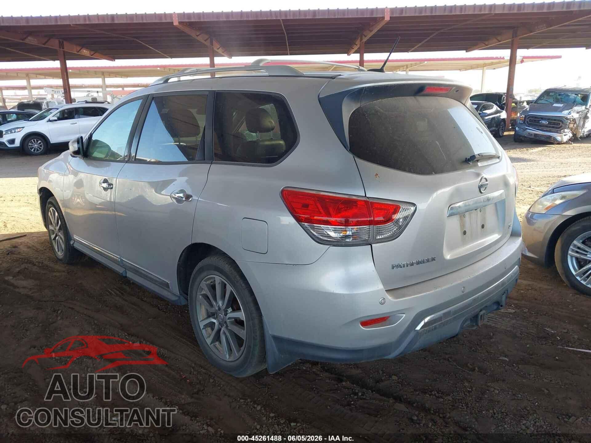 NISSAN PATHFINDER 2014 - 5N1AR2MN3EC681803
