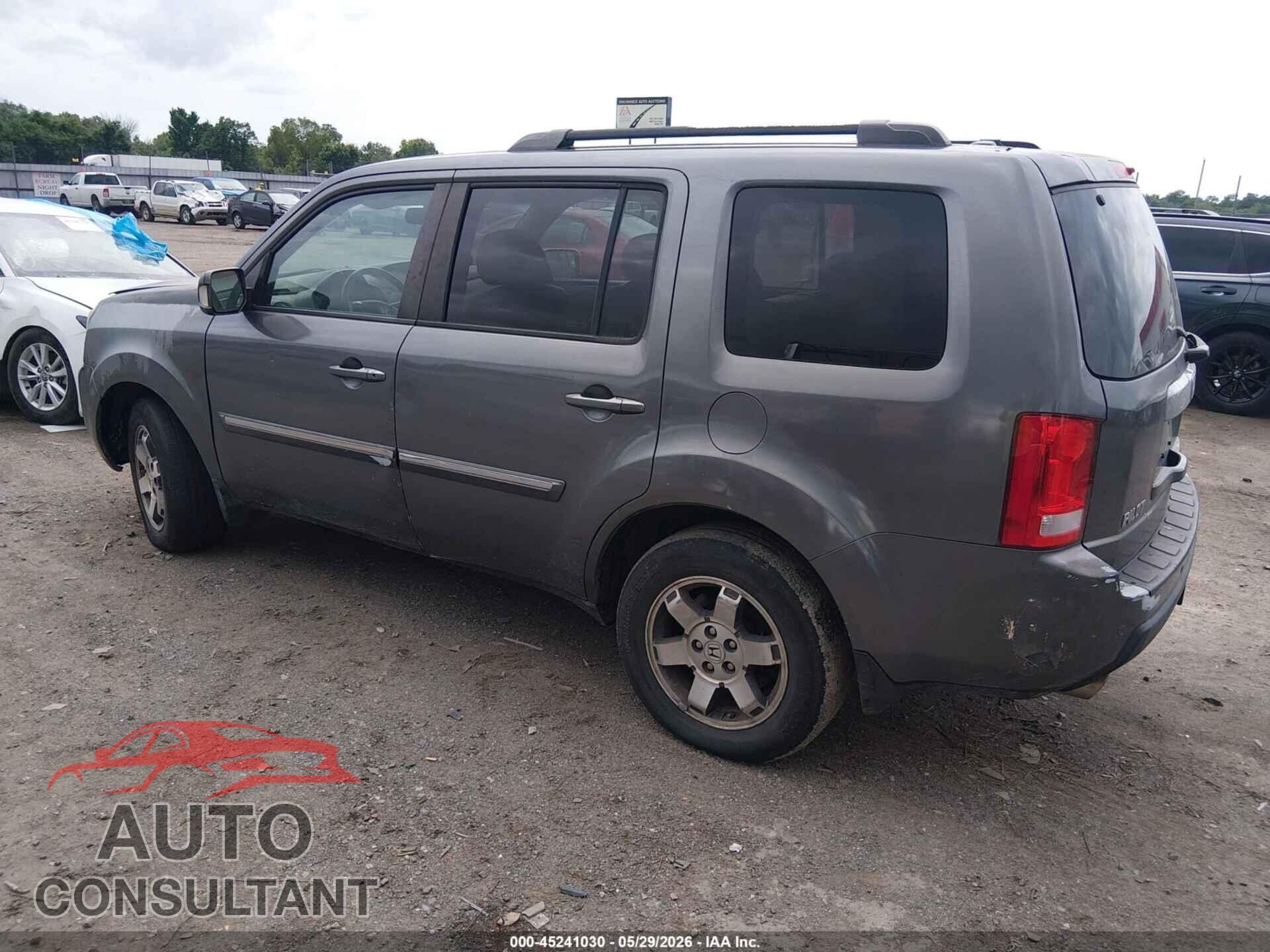 HONDA PILOT 2011 - 5FNYF4H91BB070218
