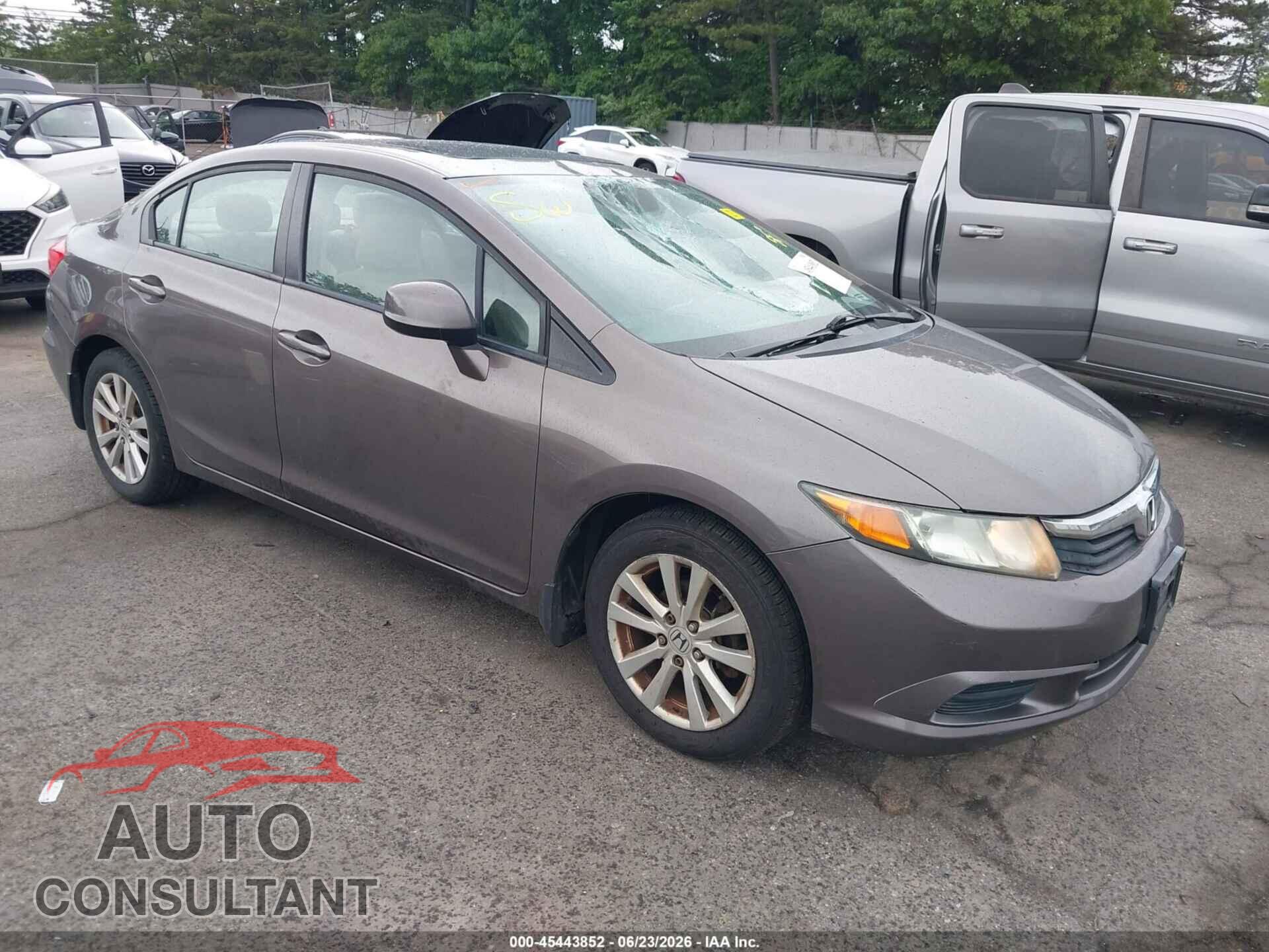 HONDA CIVIC 2012 - 2HGFB2F93CH525075